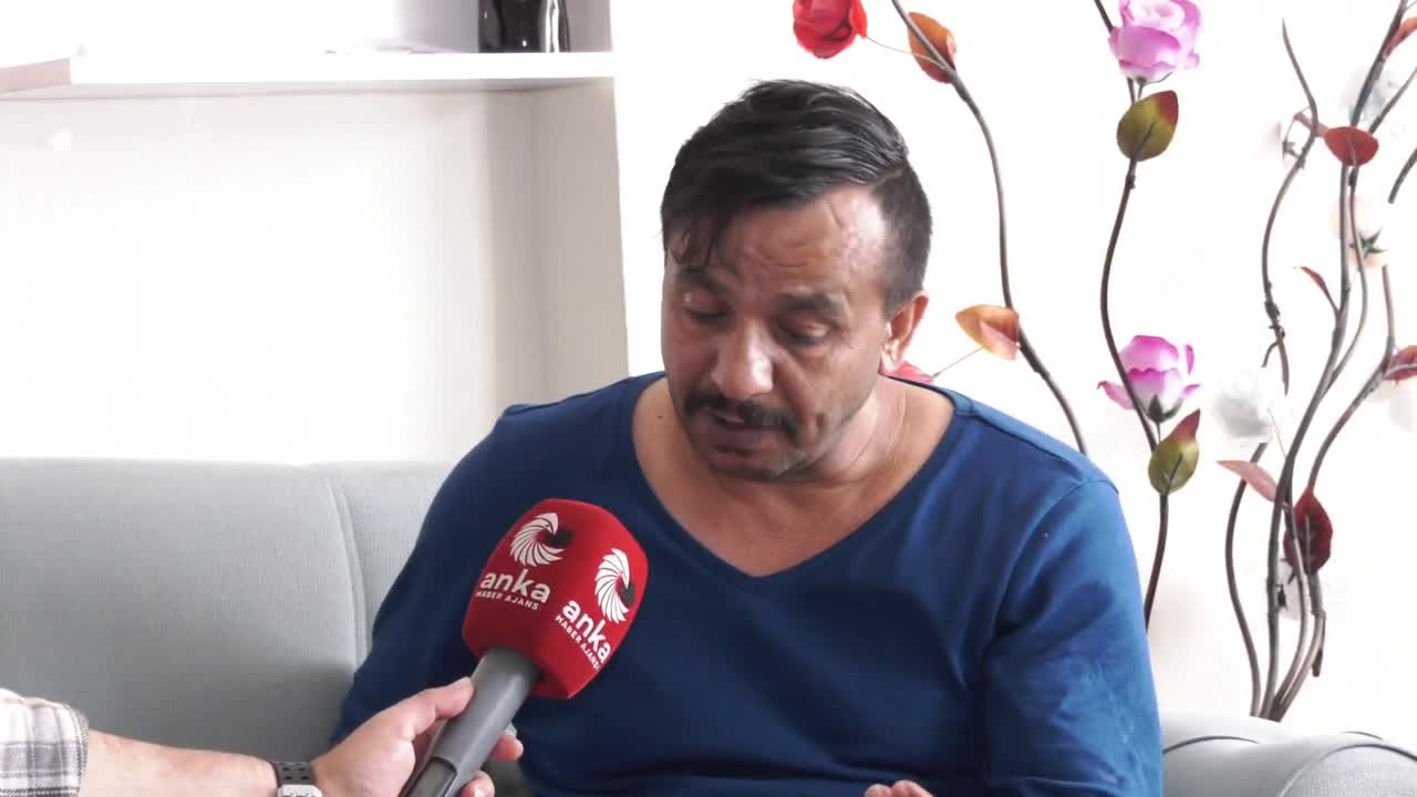Geçirdiği ameliyat sonrası engelli kalan Orhan Çakırbeyli. "Eve sahibi evden çıkarıyor, bir ev istiyorum. Aksi halde sokakta kalacağız"