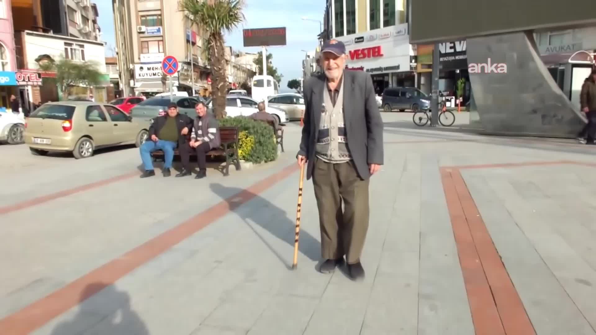 97 yaşındaki Hasan Deniz Gündoğan: "Atatürk’ü ilkokulda Burhaniye’de karşılamıştık"