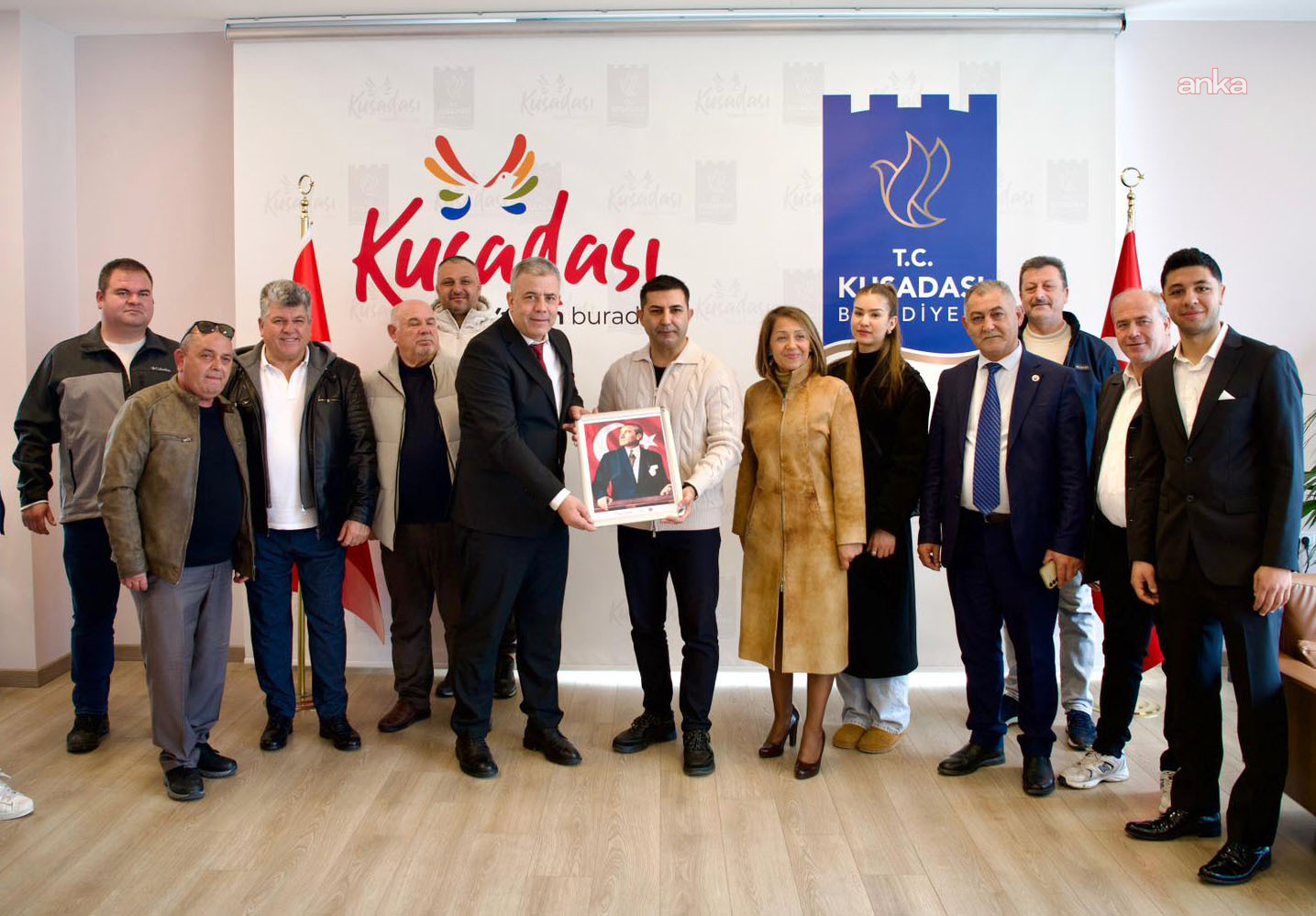 Kuşadası Belediye Başkanı Günel, Şoförler ve Otomobilciler Odası başkan adayı Uçkan'ı ağırladı