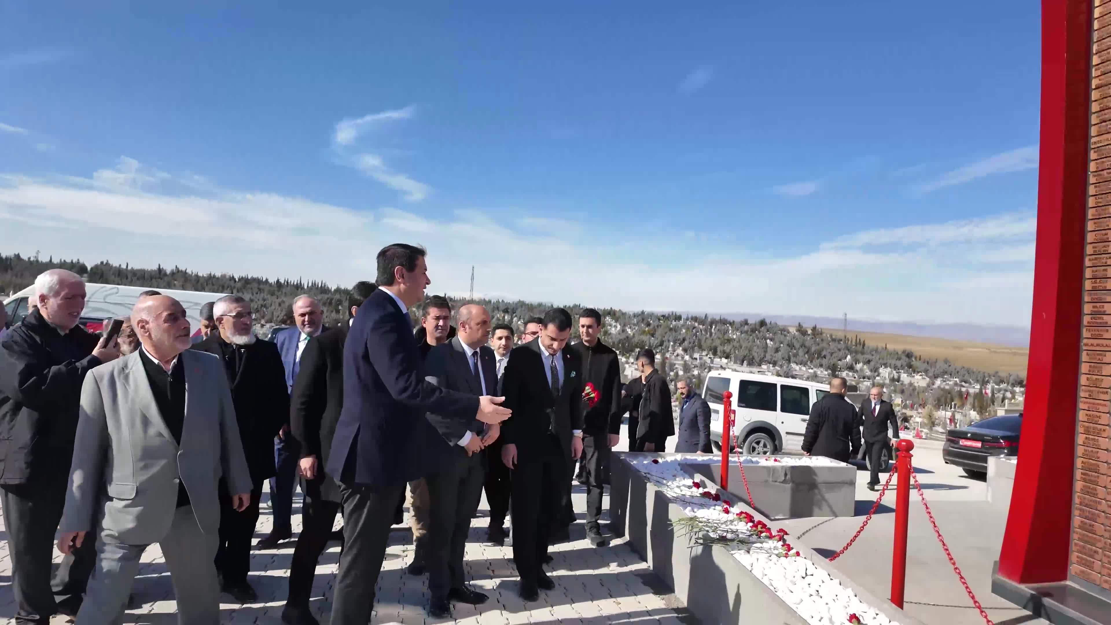 Mahmut Arıkan, Malatya'da depremzedelerle bir araya geldi