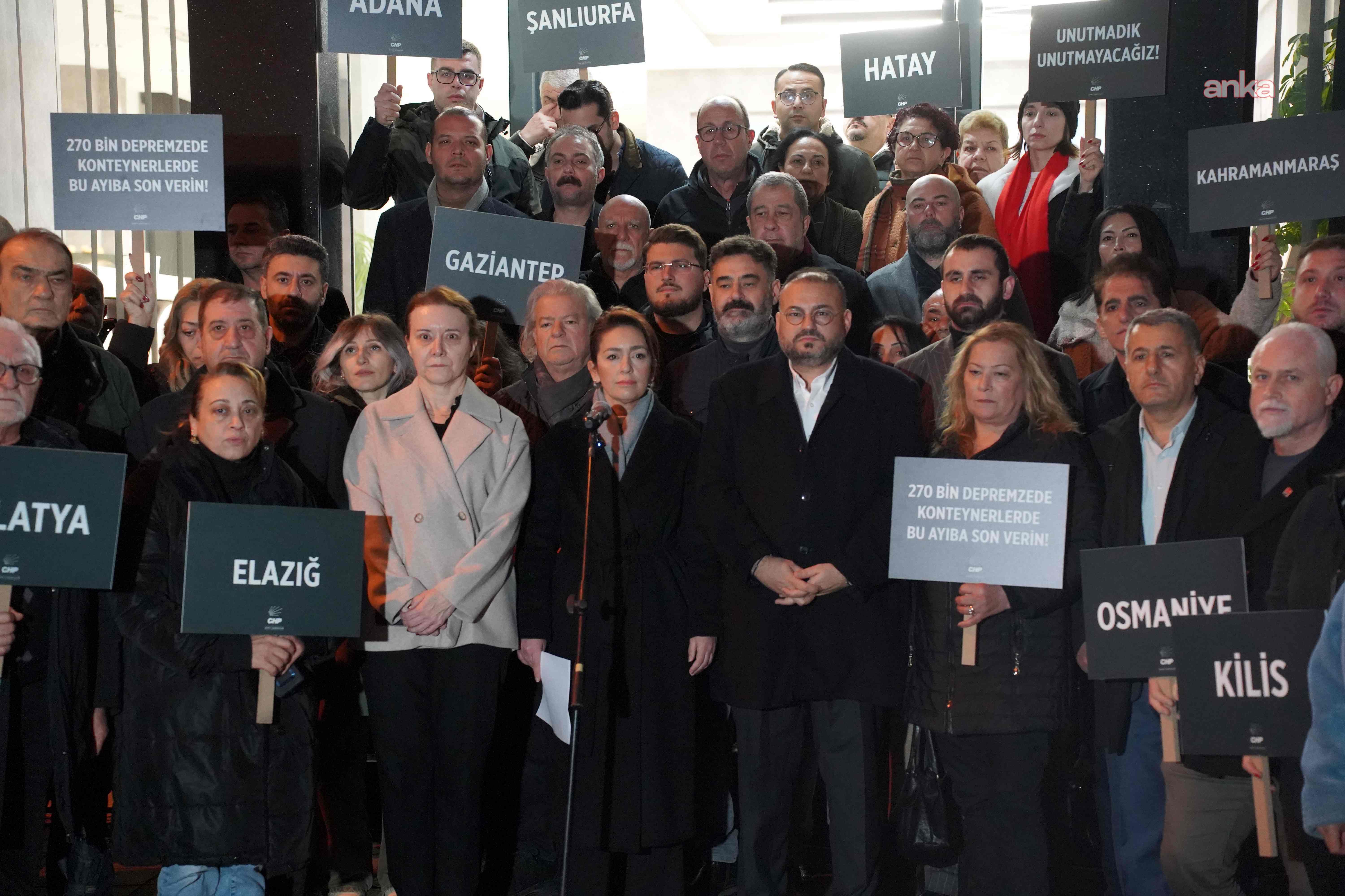 6 Şubat depremlerinin üçüncü yılı... CHP, İzmir’de anma etkinliği düzenledi