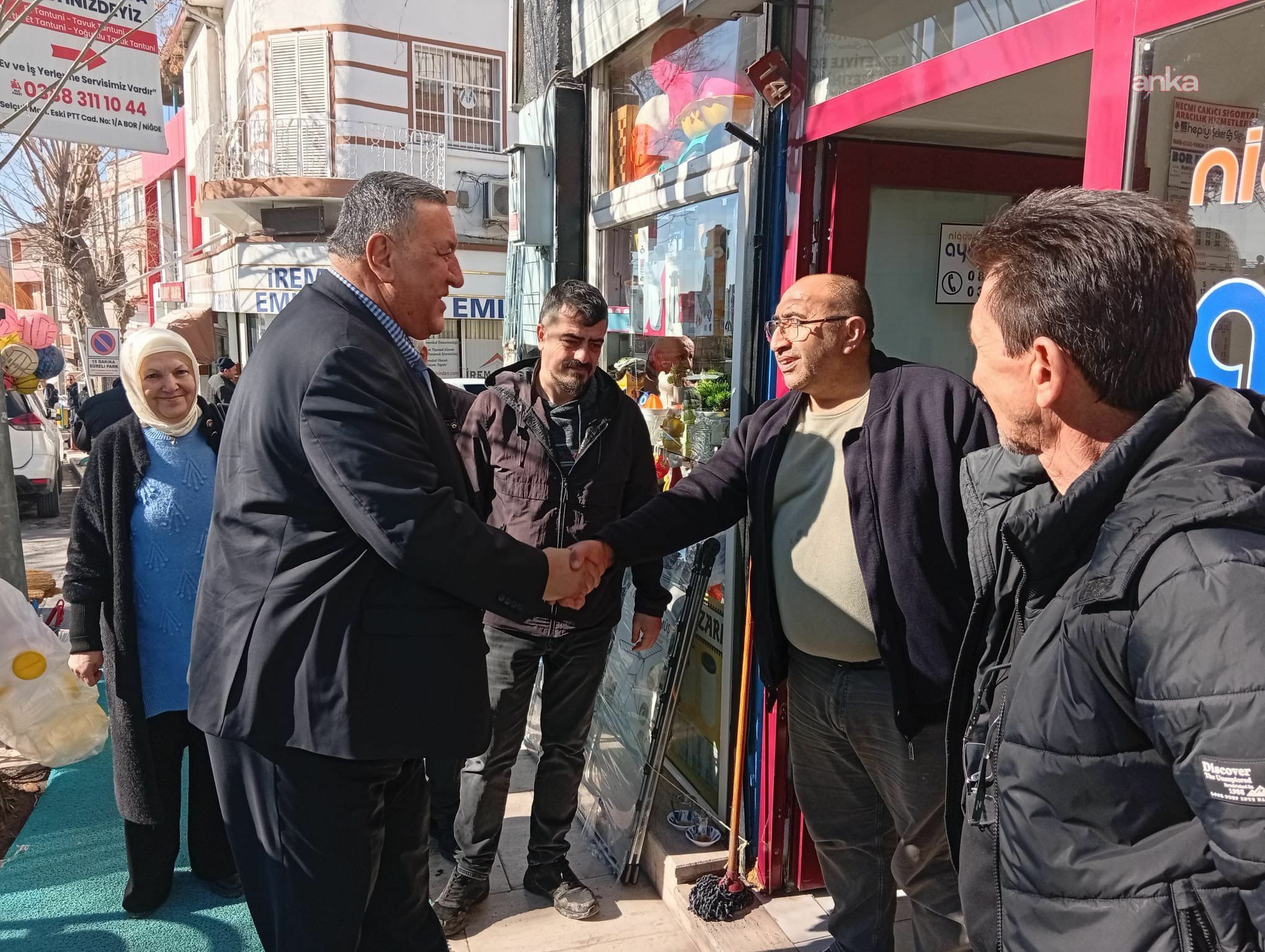 CHP'li Gürer, "Millet İradesine Sahip Çıkıyor" mitingi öncesinde esnaf ve oda temsilcileriyle görüştü