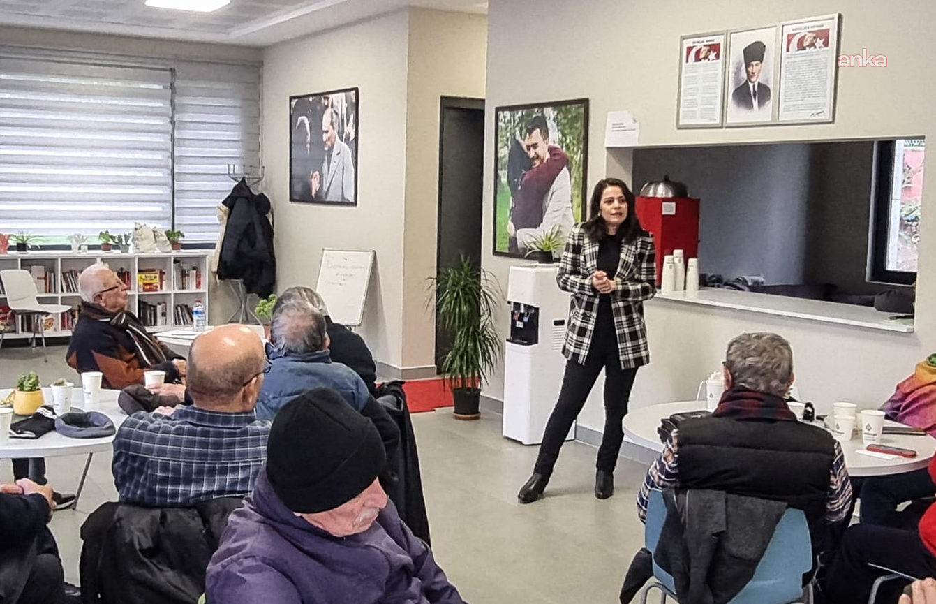 Çankaya Belediyesi'nden emekli lokallerinde dijital farkındalık eğitimleri