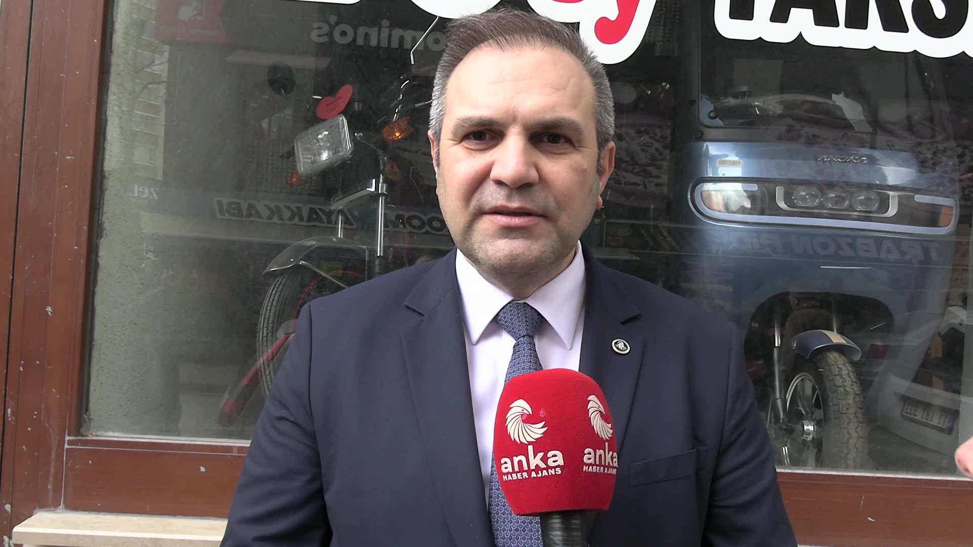 Bayırköy Belediye Başkanı Aykut Dilsiz : "Zeydan başkanımızın tahliyesine gerçekten çok sevindik"