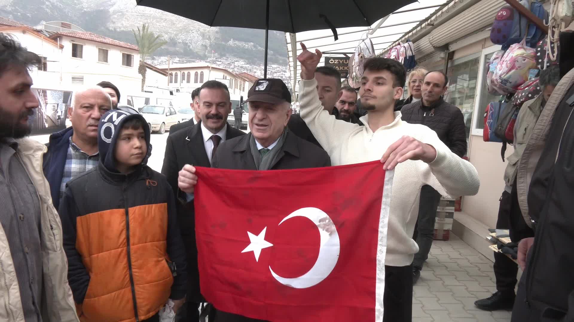 Ümit Özdağ'dan, Hatay’da esnaf ziyareti