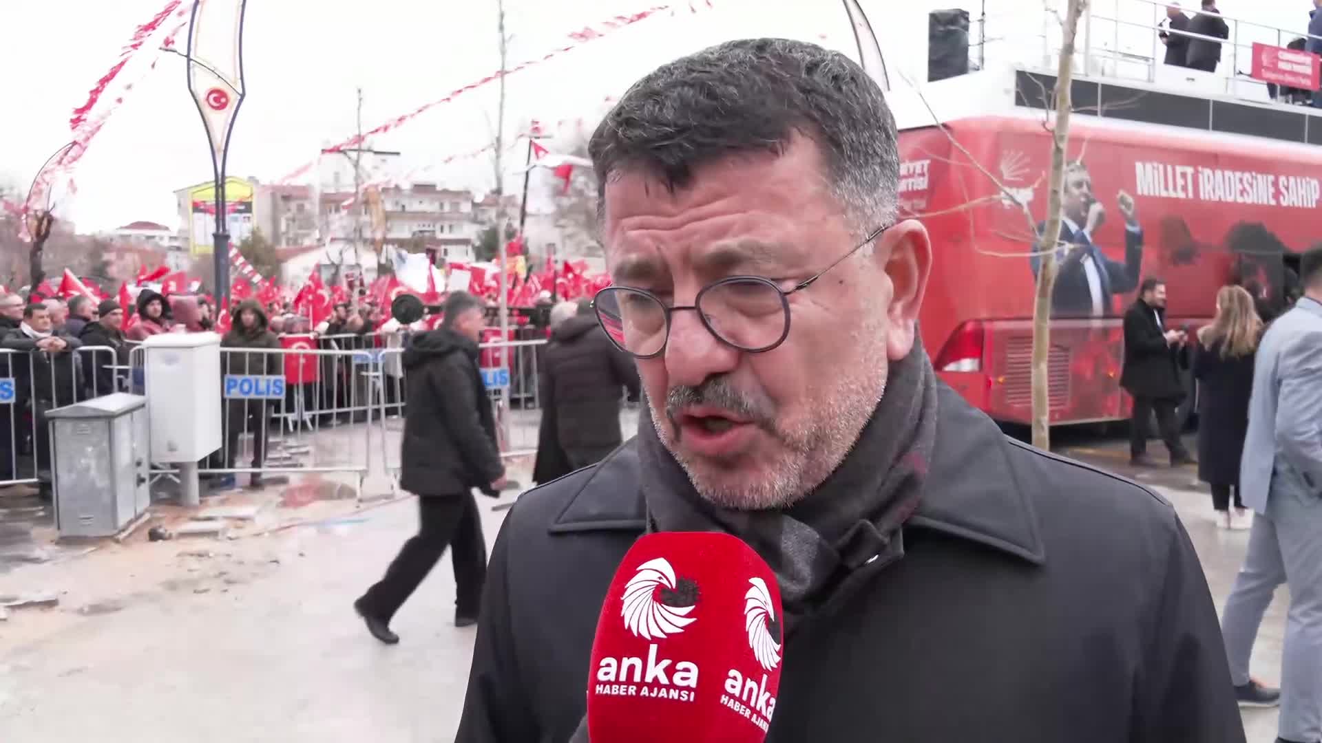 CHP'nin "Millet İradesine Sahip Çıkıyor" mitingi Niğde'de... Veli Ağbaba: İnsanlar parti üzerindeki yargı tacizlerine rağmen kendi iradelerine sahip çıkıyor