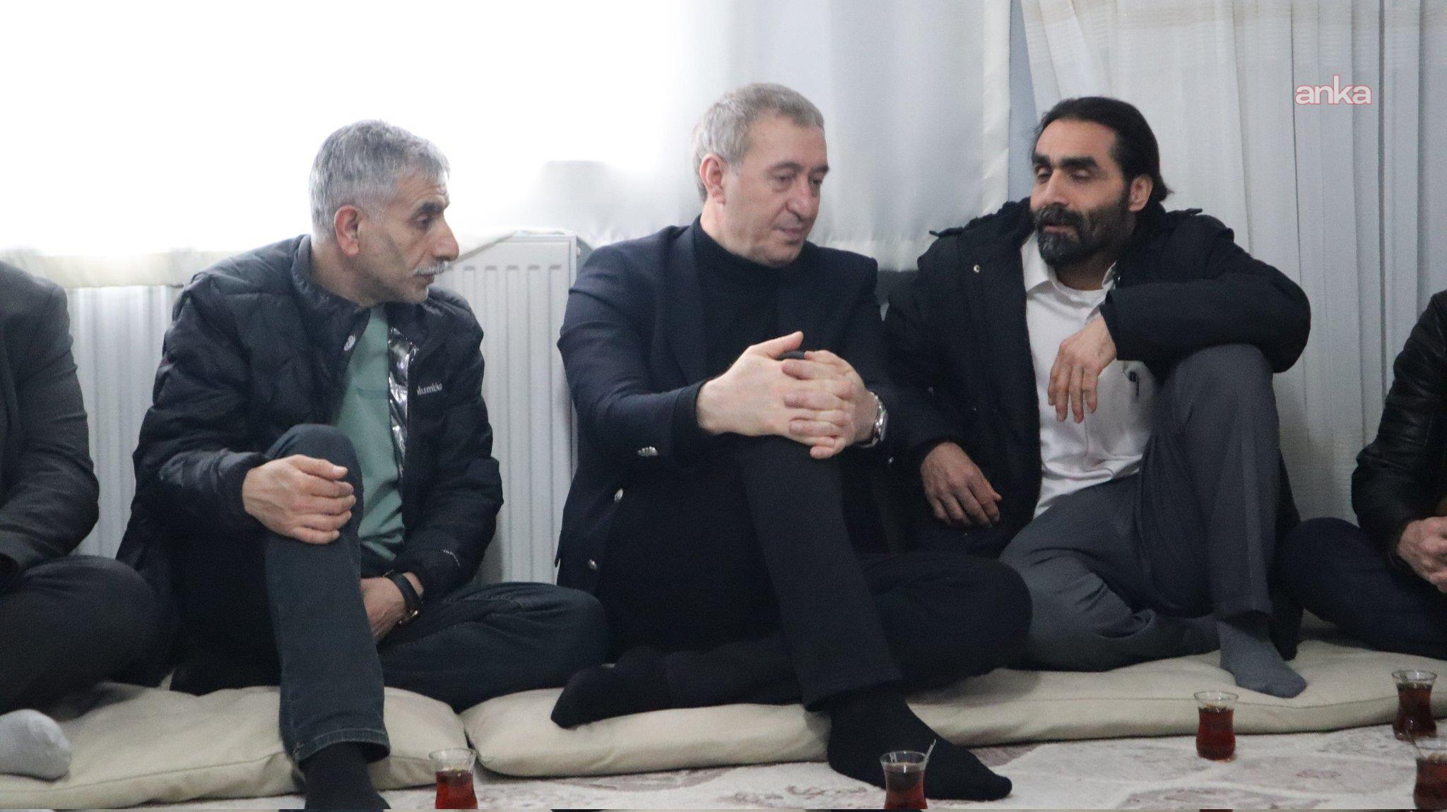 DEM Parti Eş Genel Başkanı Bakırhan, 31 yılın ardından tahliye edilen Kamuran Taş, Eren Yıldız ve İdris Başaran’ı ziyaret etti