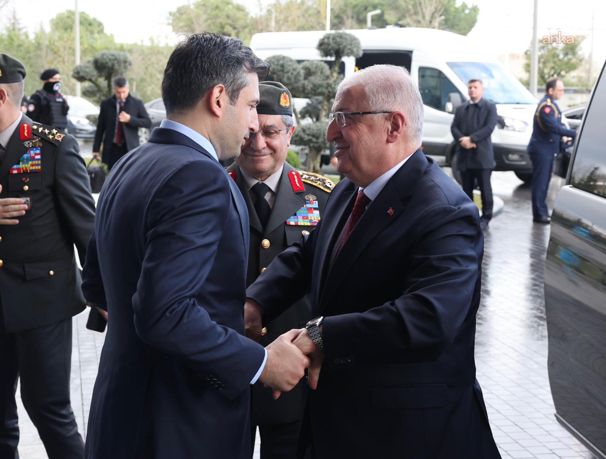 Bakan Güler, Özdemir Bayraktar anısına hazırlanan belgeselin gösterimine katıldı