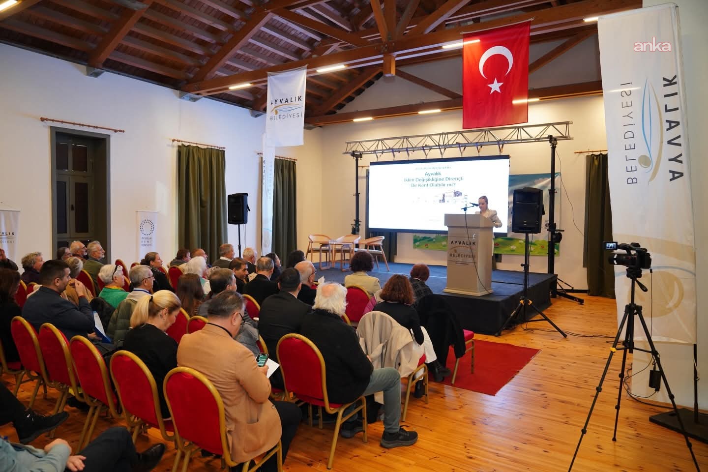 Ayvalık Kent Buluşmaları’nda dirençli kentler yaklaşımı ele alındı