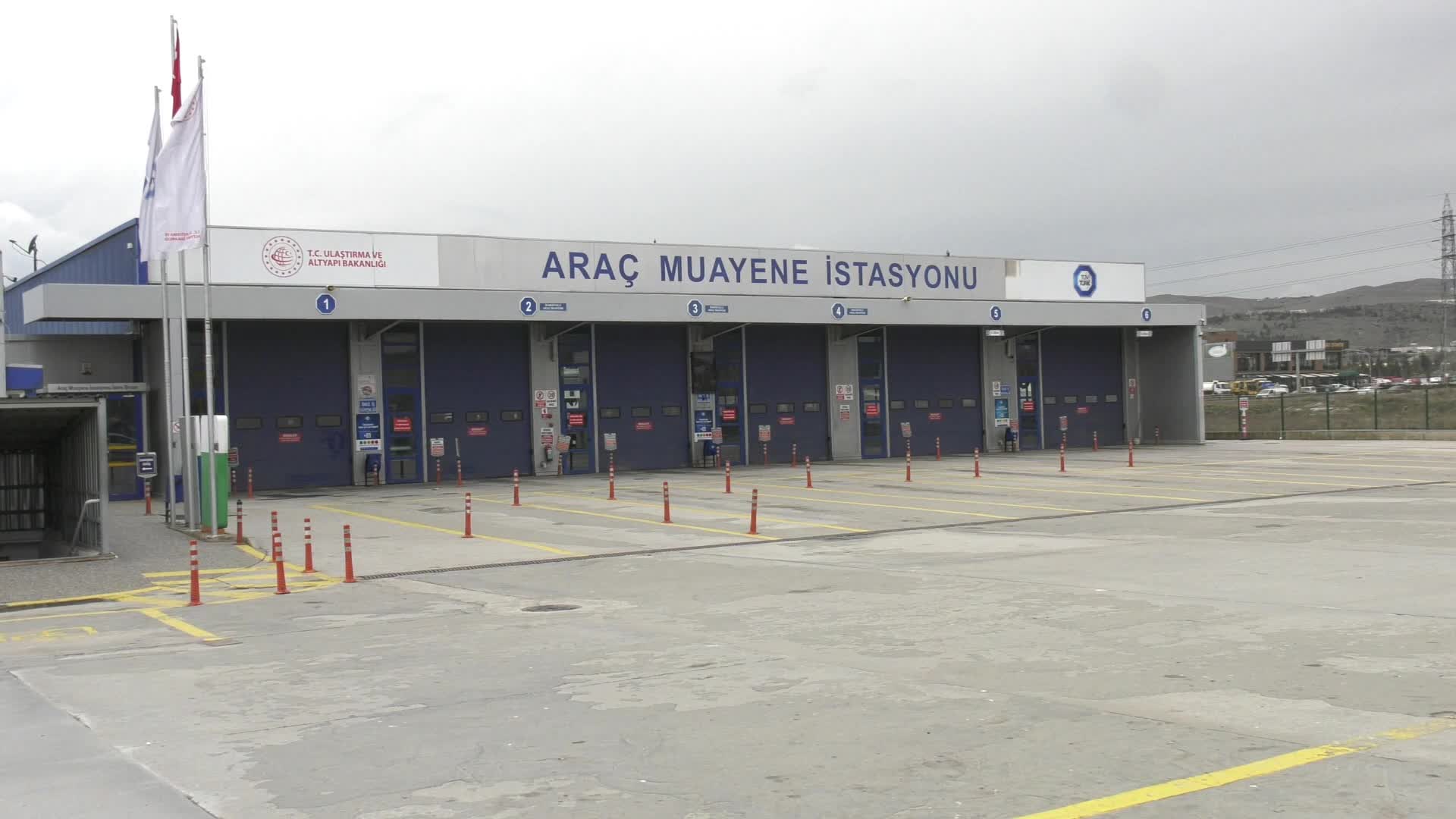 Hayatını kaydeden polis memuru Keskin için TÜVTÜRK önünde açıklama: "'Ölürse şehit, vurursa suçlu' düzeni son bulmalıdır"