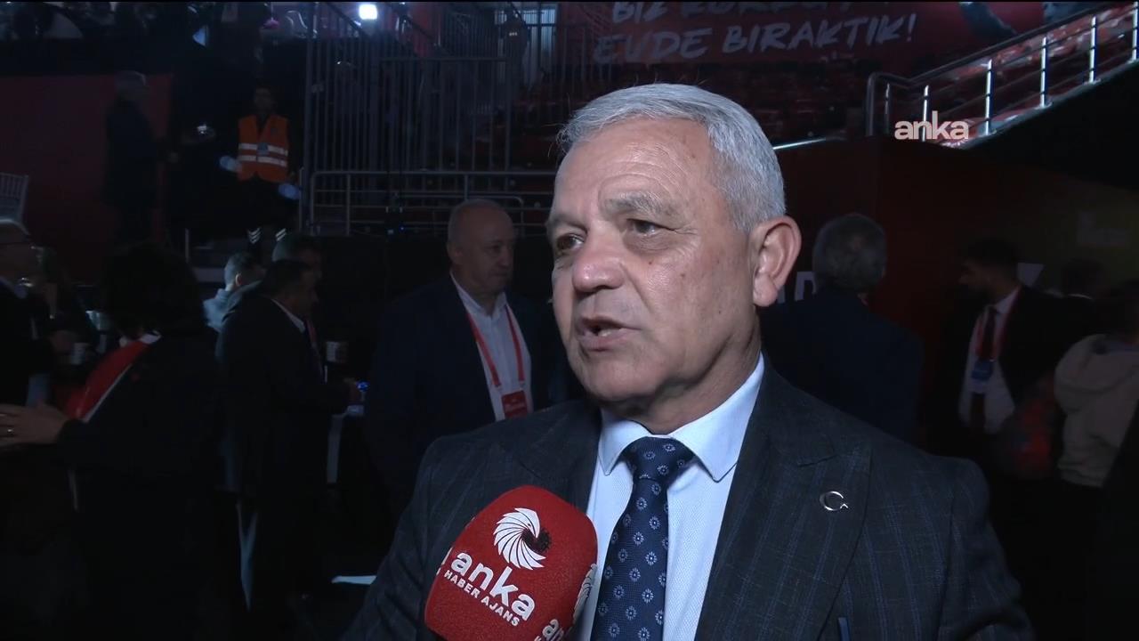 Mamak Belediye Başkanı Şahin'den, Mesut Özarslan’a: Bu makamlara gelişimizin CHP’nin yetkili organları sayesinde olduğunu unutmamalıyız