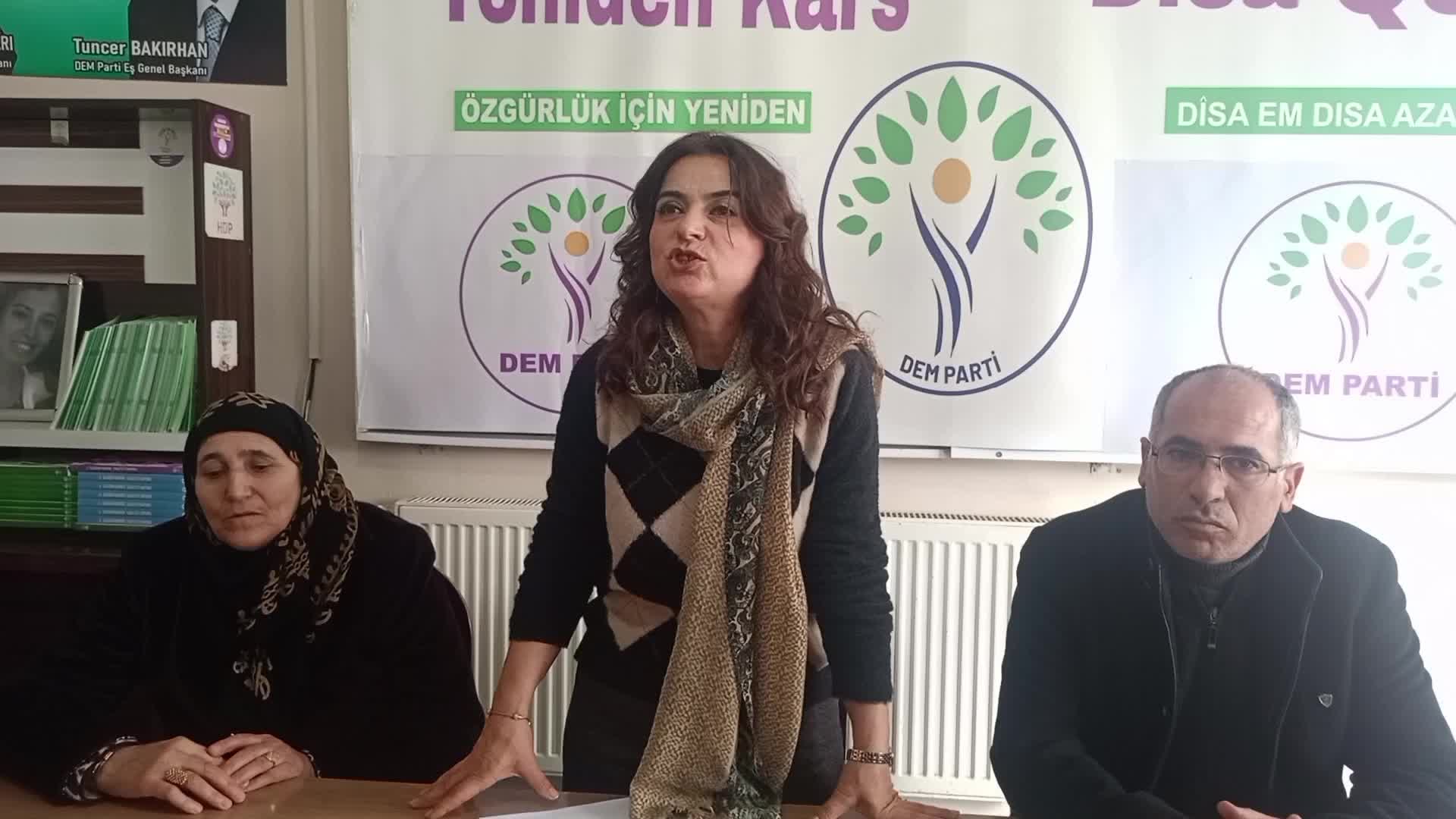 DEM Parti Grup Başkanvekili Koçyiğit Kars'ta konuştu: "DEM Parti sürece inanıyor"