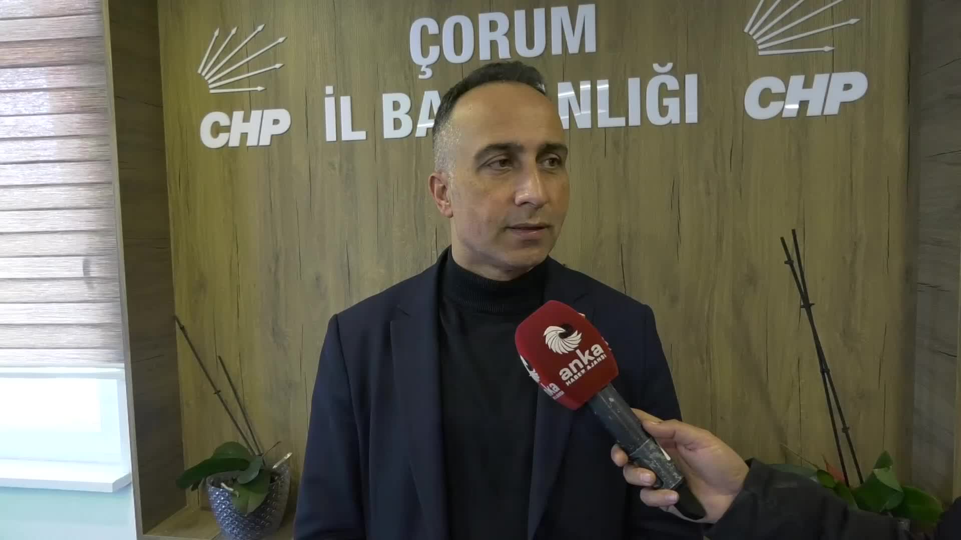 Çorumlulardan Keçiören Belediye Başkanı Özarslan’a tepki: "Omurgalı bir duruşla görevlerine devam edemediler"