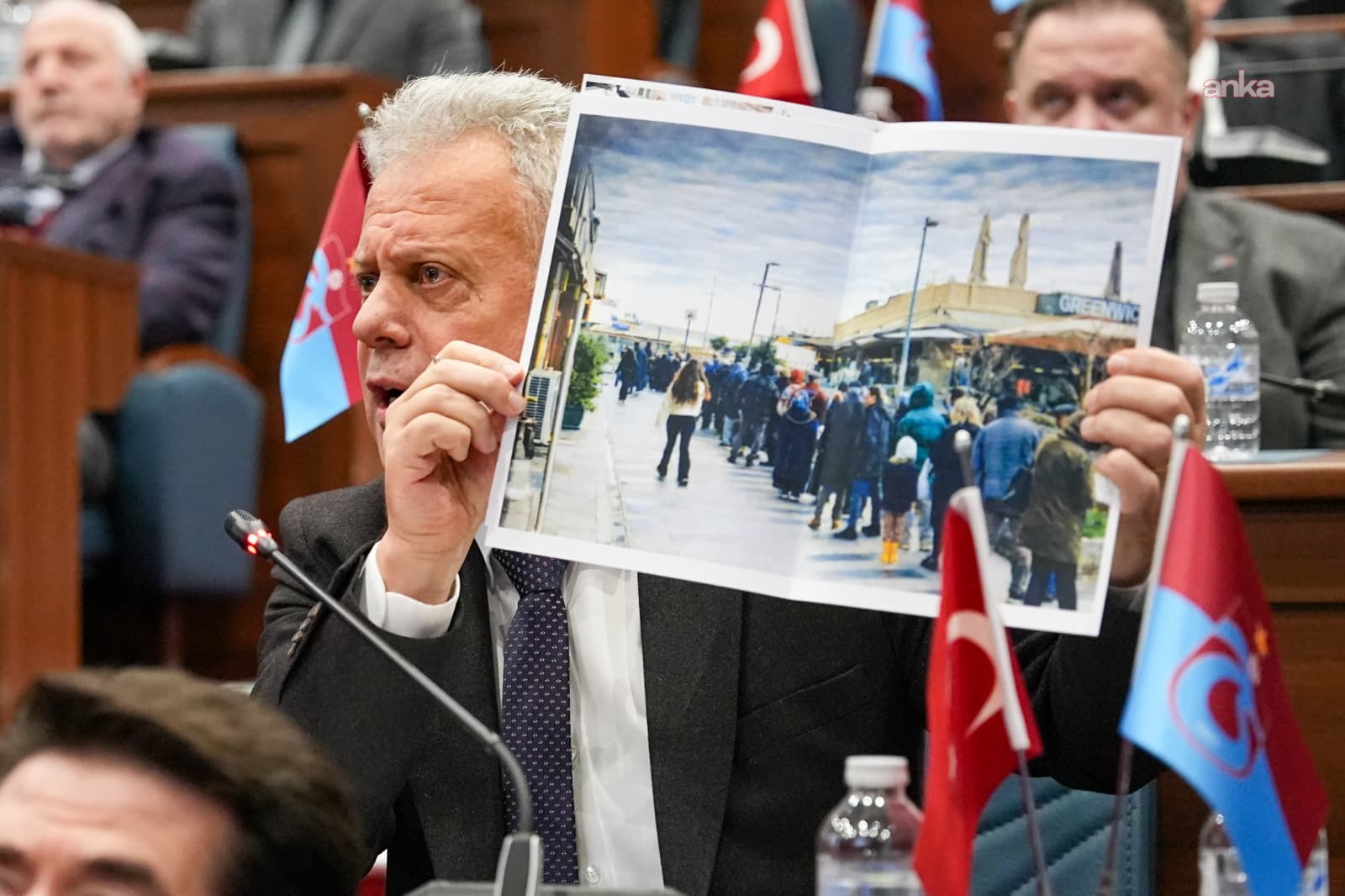Trabzon Büyükşehir Belediye Meclisi CHP Grup Başkanvekili Zorlu: “Trabzon kimsenin arka bahçesi değildir”