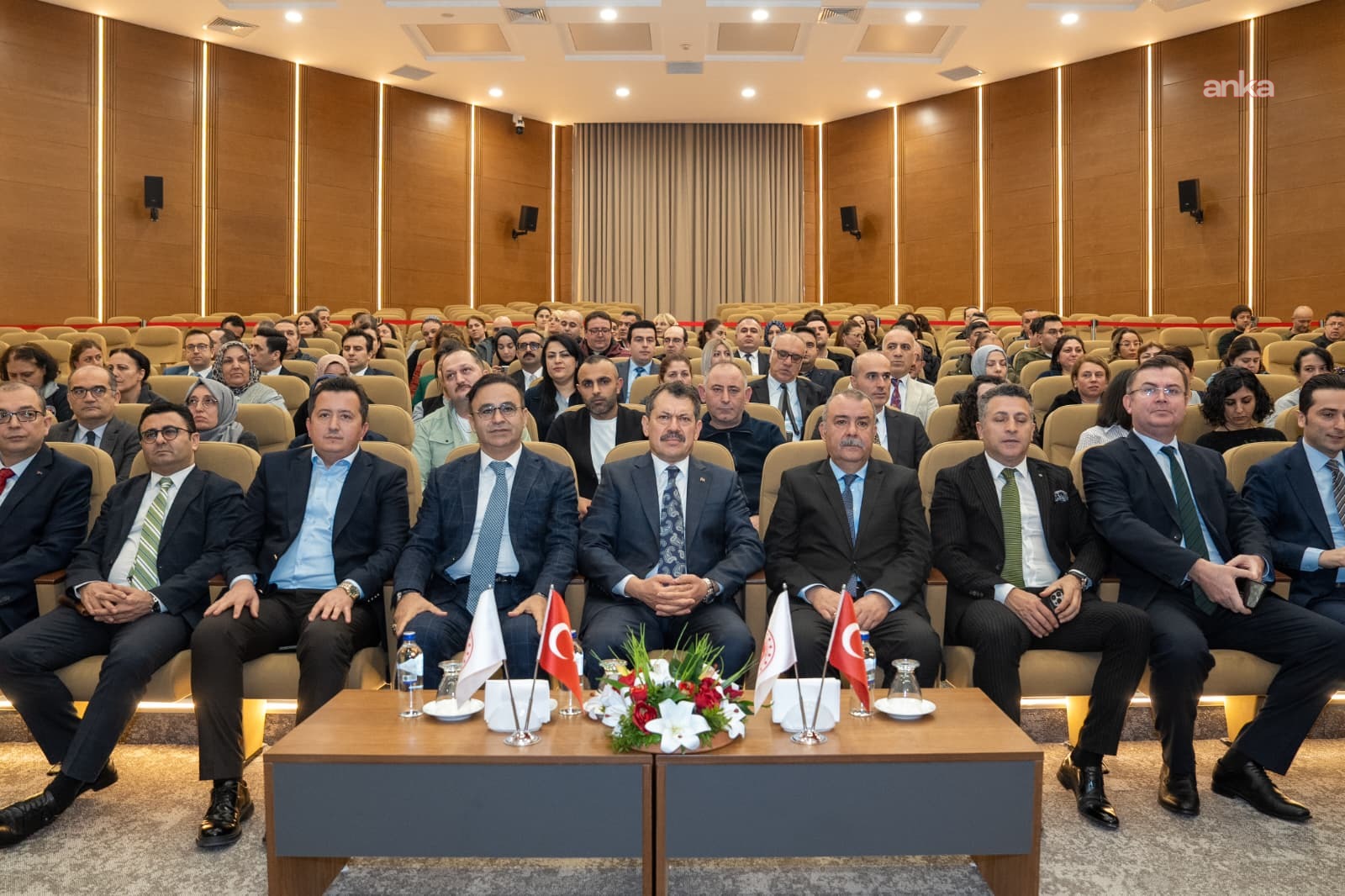 İzmir Adliyesi'nde bağımlılığa karşı "Bağımsızlık Mücadelesi" semineri