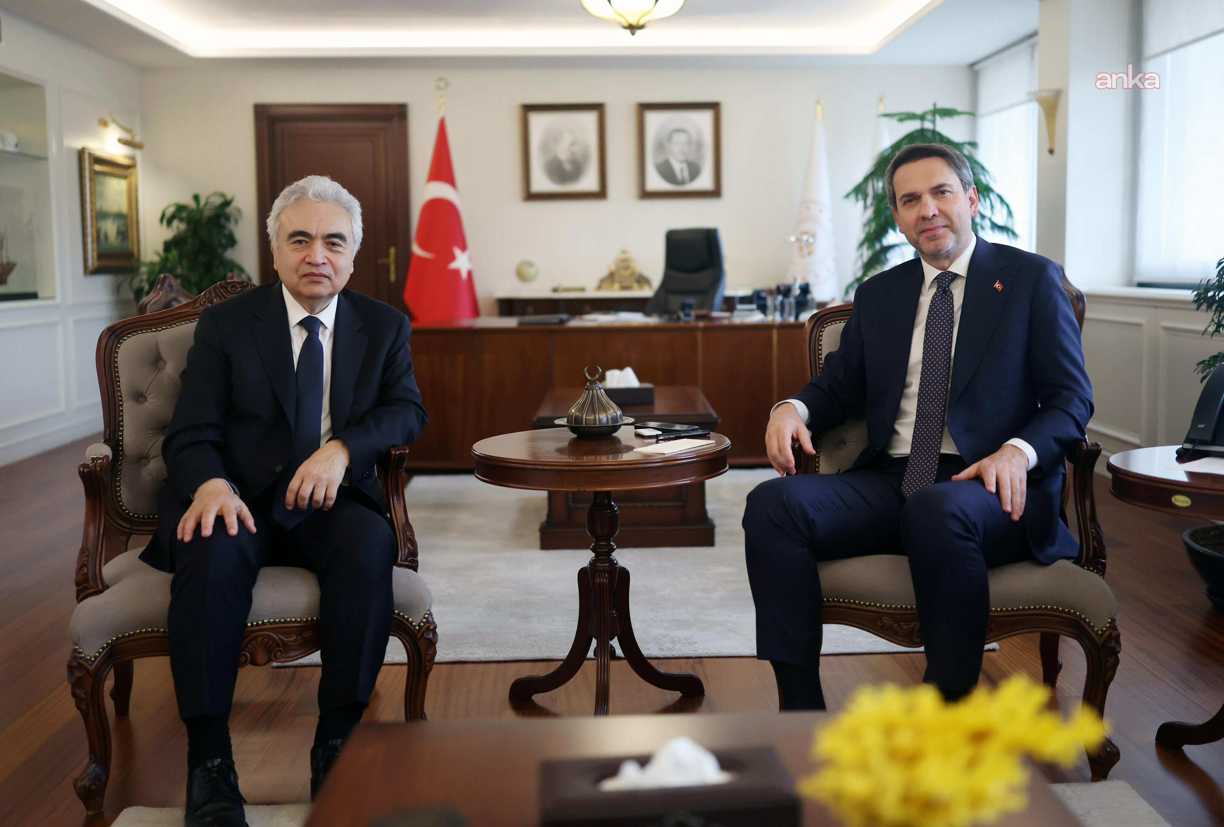 Enerji Bakanı Bayraktar, Uluslararası Enerji Ajansı Başkanı ile görüştü