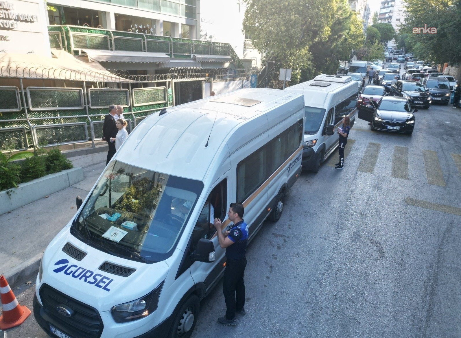 İzmir’de öğrenci servis ücretlerine yüzde 5 artış yapıldı