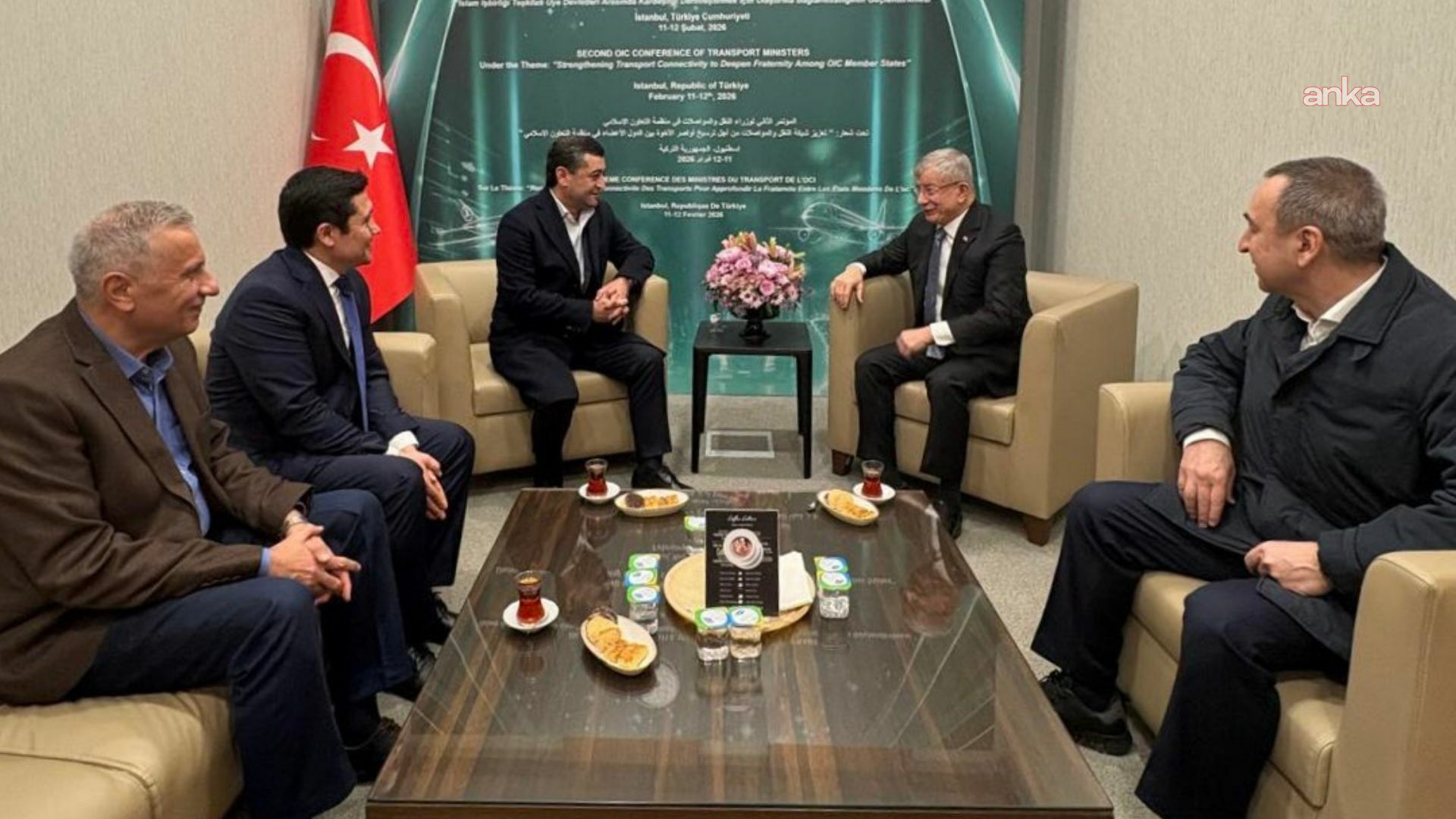Gelecek Partisi Genel Başkanı Davutoğlu, Özbekistan Dışişleri Bakanı Saidov ile görüştü