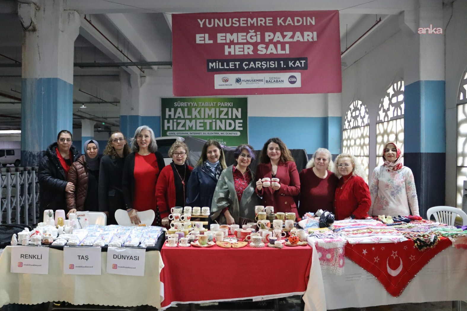 Yunusemre Kadın El Emeği Pazarı, Sevgililer Günü konseptiyle ziyarete açıldı