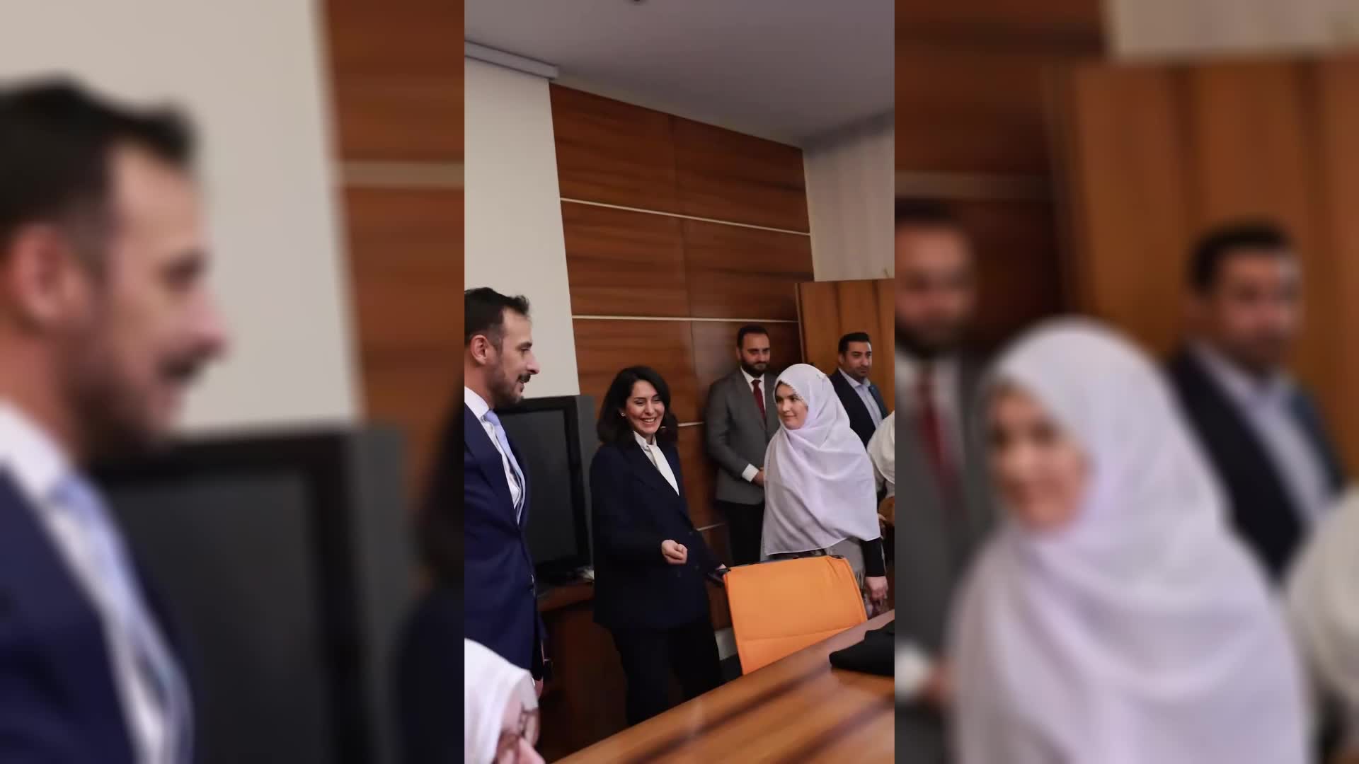 AK Parti’li Sevilay Tuncer, Mihalgazi Belediye Başkanı Güneş’i AK Parti Genel Merkezi'nde ağırladı