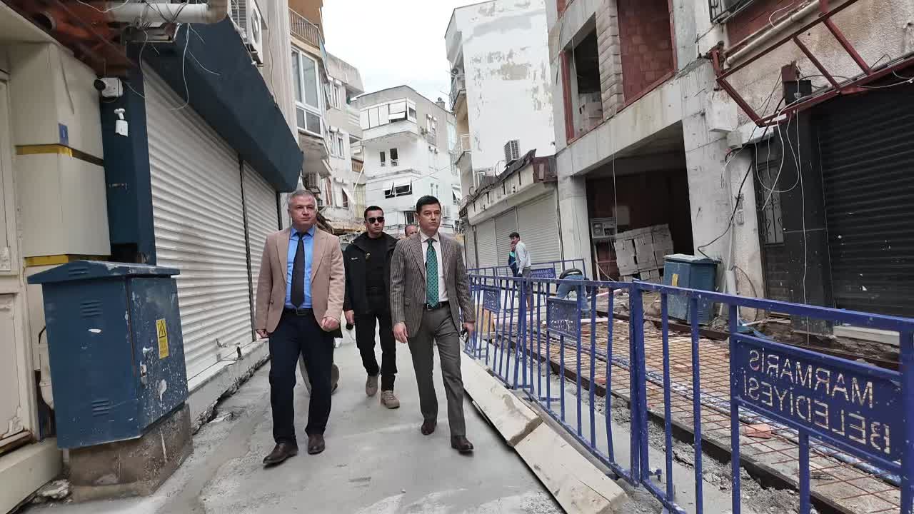 Marmaris Çarşı'da yenileme çalışmaları devam ediyor