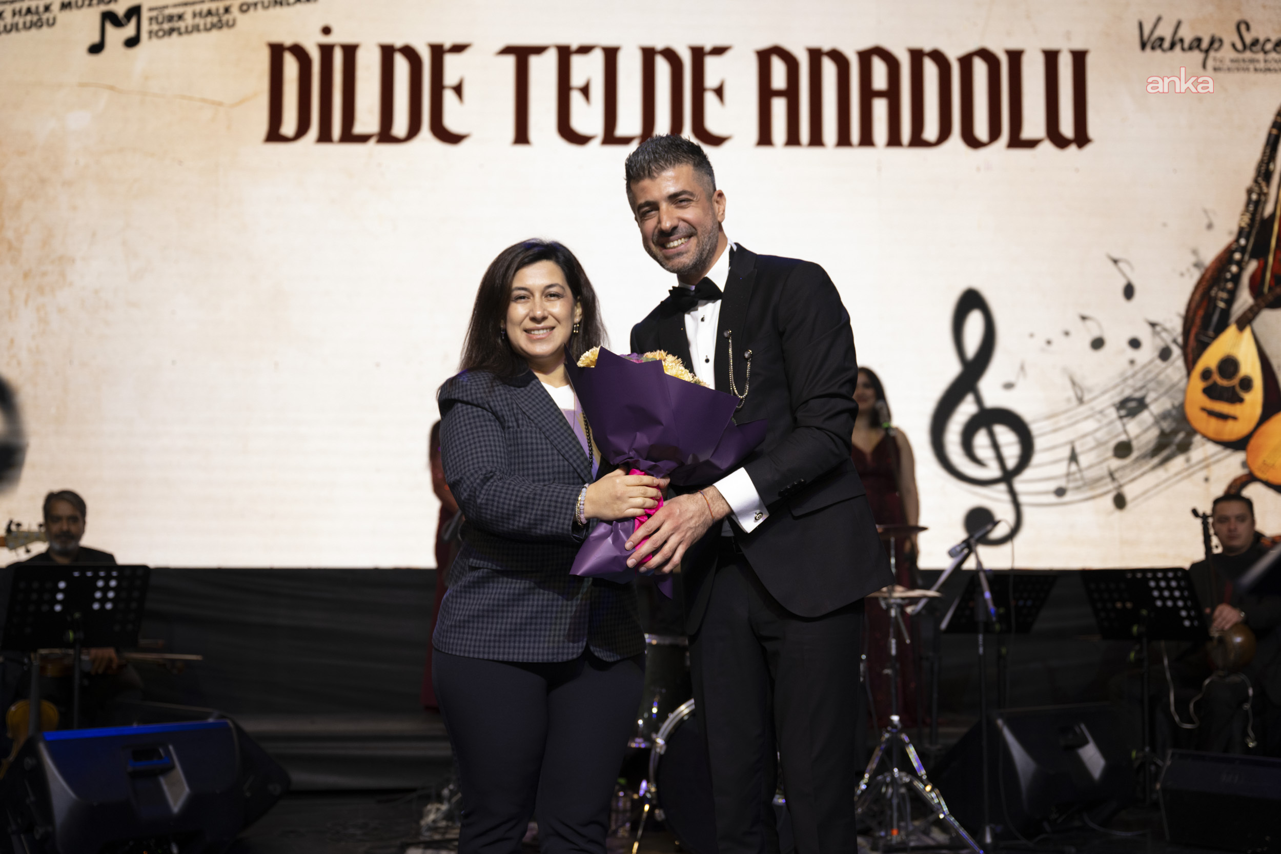 Mersin Büyükşehir Belediyesi'nden "Dilde Telde Anadolu" konseri