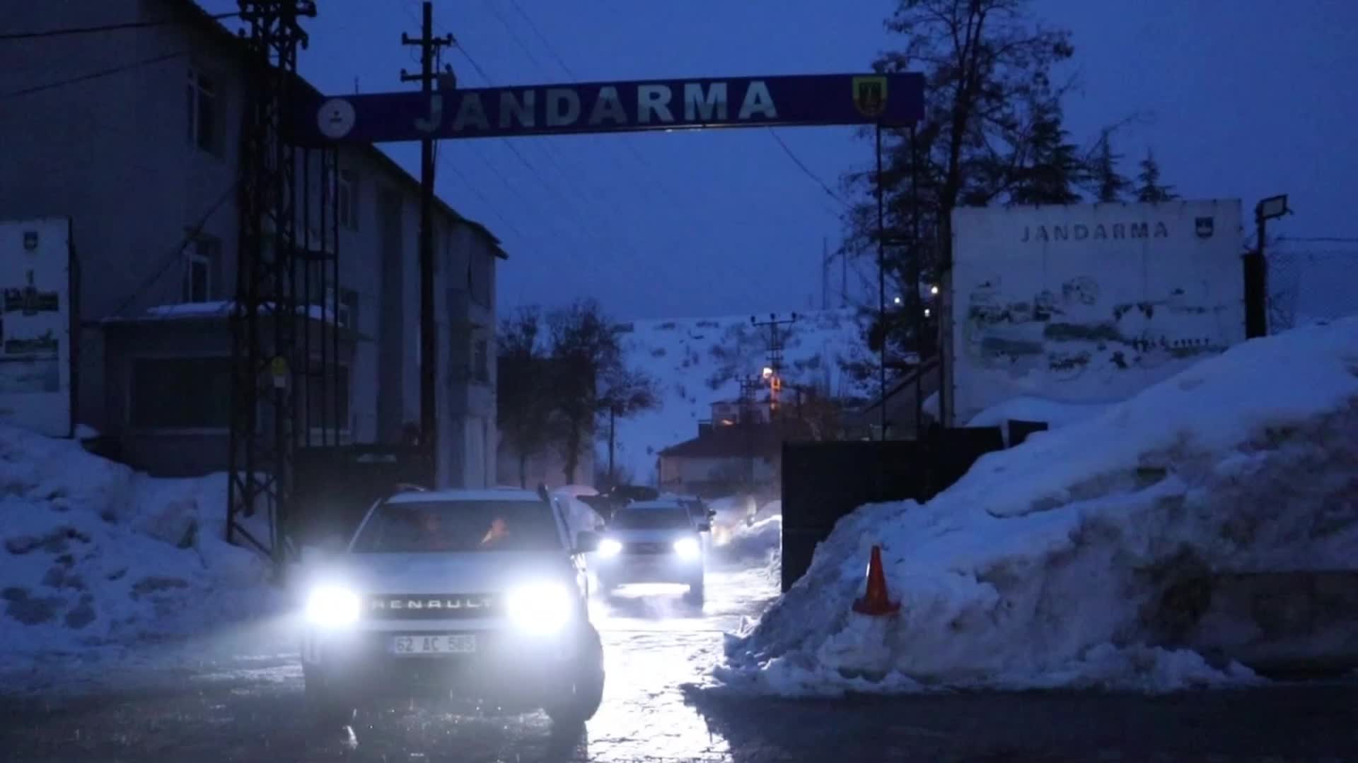 Tunceli'de 1 kilogramın üzerinde metamfetamin ele geçirildi