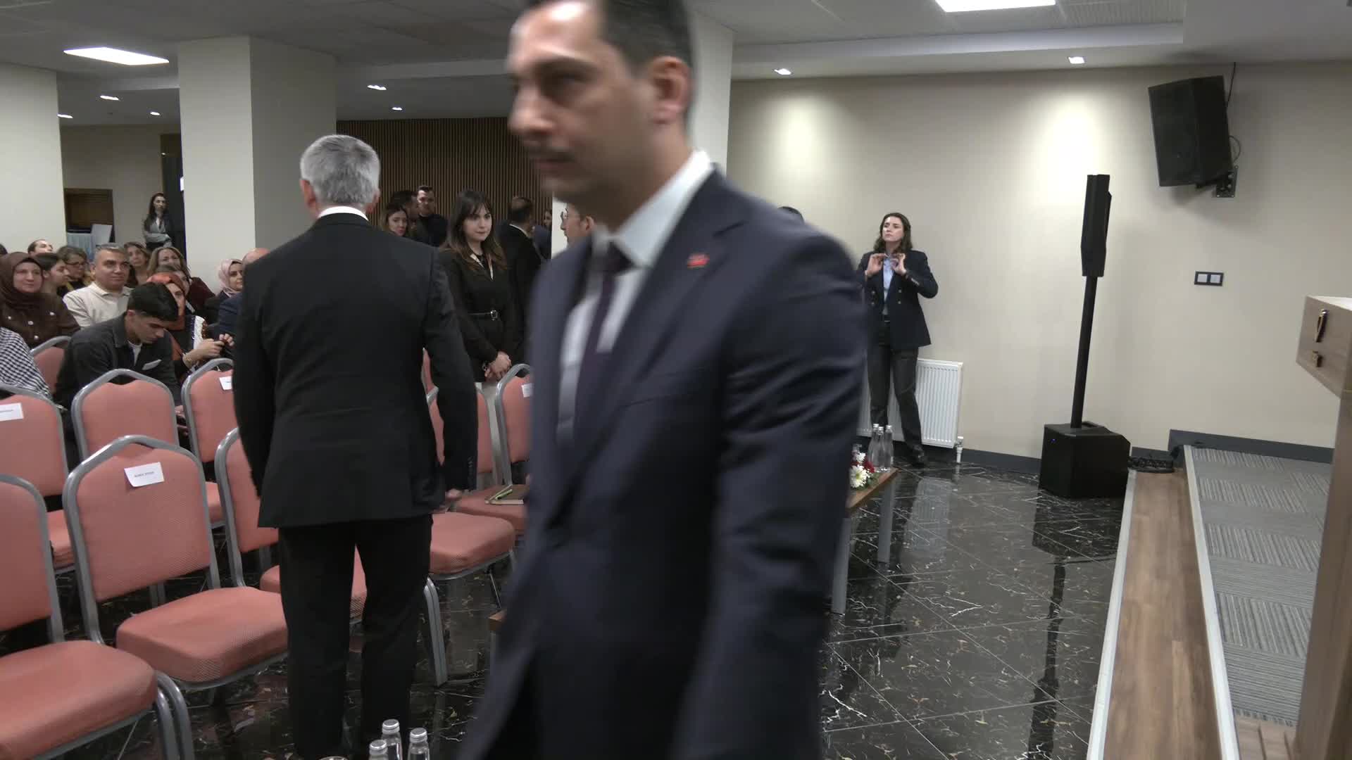 Fahrettin Altun: "İnsan hakları mücadelesi yalnızca kurumların, hukukçuların ya da devletlerin sorumluluğu değildir"