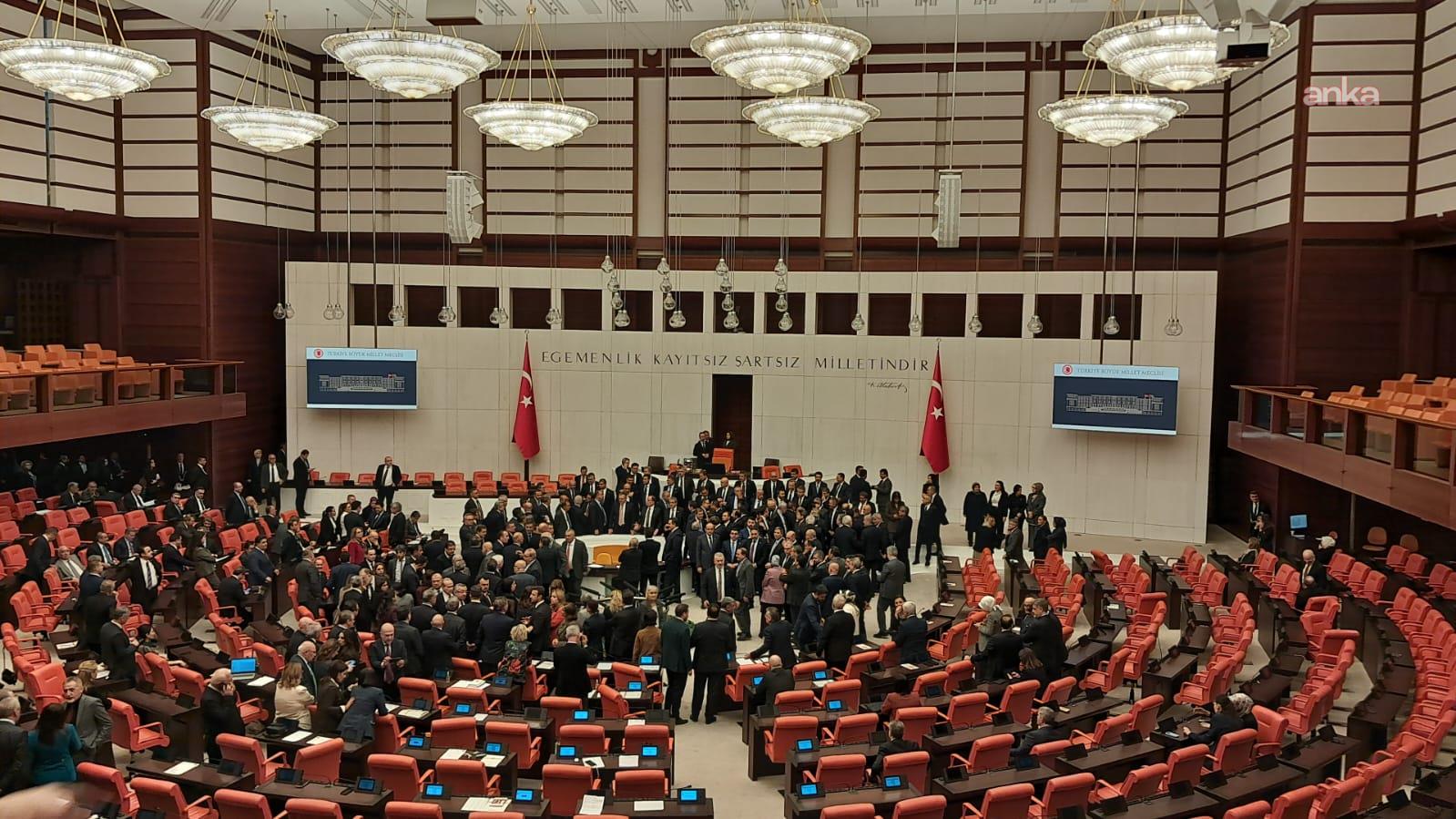 TBMM’deki arbede ve yeni atamalar dünya basınında: Ana muhalefeti hedef alan yargı süreçlerini yöneten Gürlek'in, Adalet Bakanı olarak atanmasına tepki