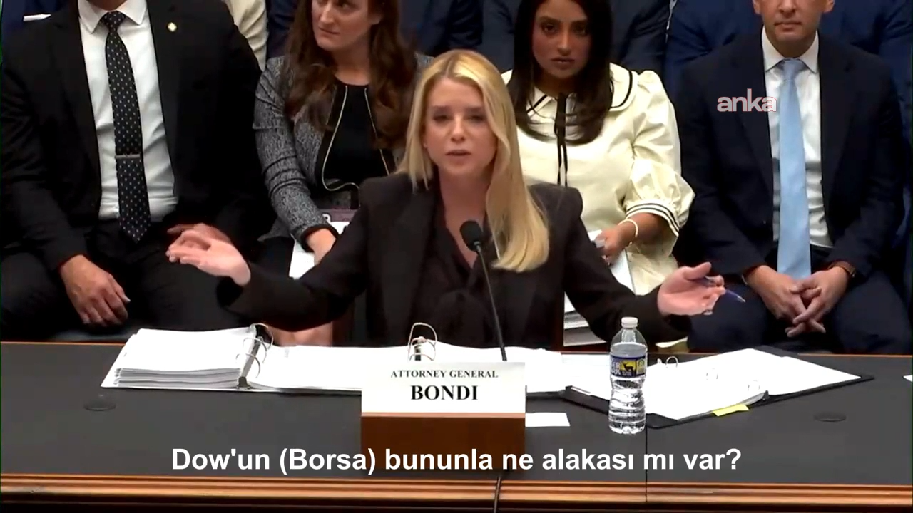 ABD Adalet Bakanı Bondi, Epstein dosyaları oturumunda Kongre üyeleri ile tartıştı: Bondi’ye “milyarder iş adamlarını koruyorsunuz” suçlaması