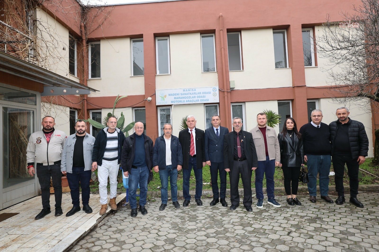Şehzadeler Belediye Başkanı Şimşek'ten esnaf odalarına ziyaret