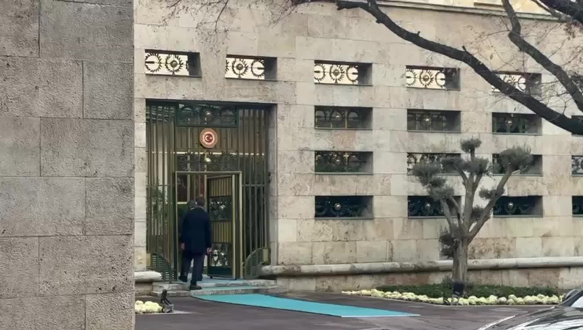 TBMM Başkanı Numan Kurtulmuş, Süreç Komisyonu ortak rapor yazım ekibi üyeleri ile ayrı ayrı görüştü... Murat Emir: "Biraz daha çalışmaya ihtiyaç var"