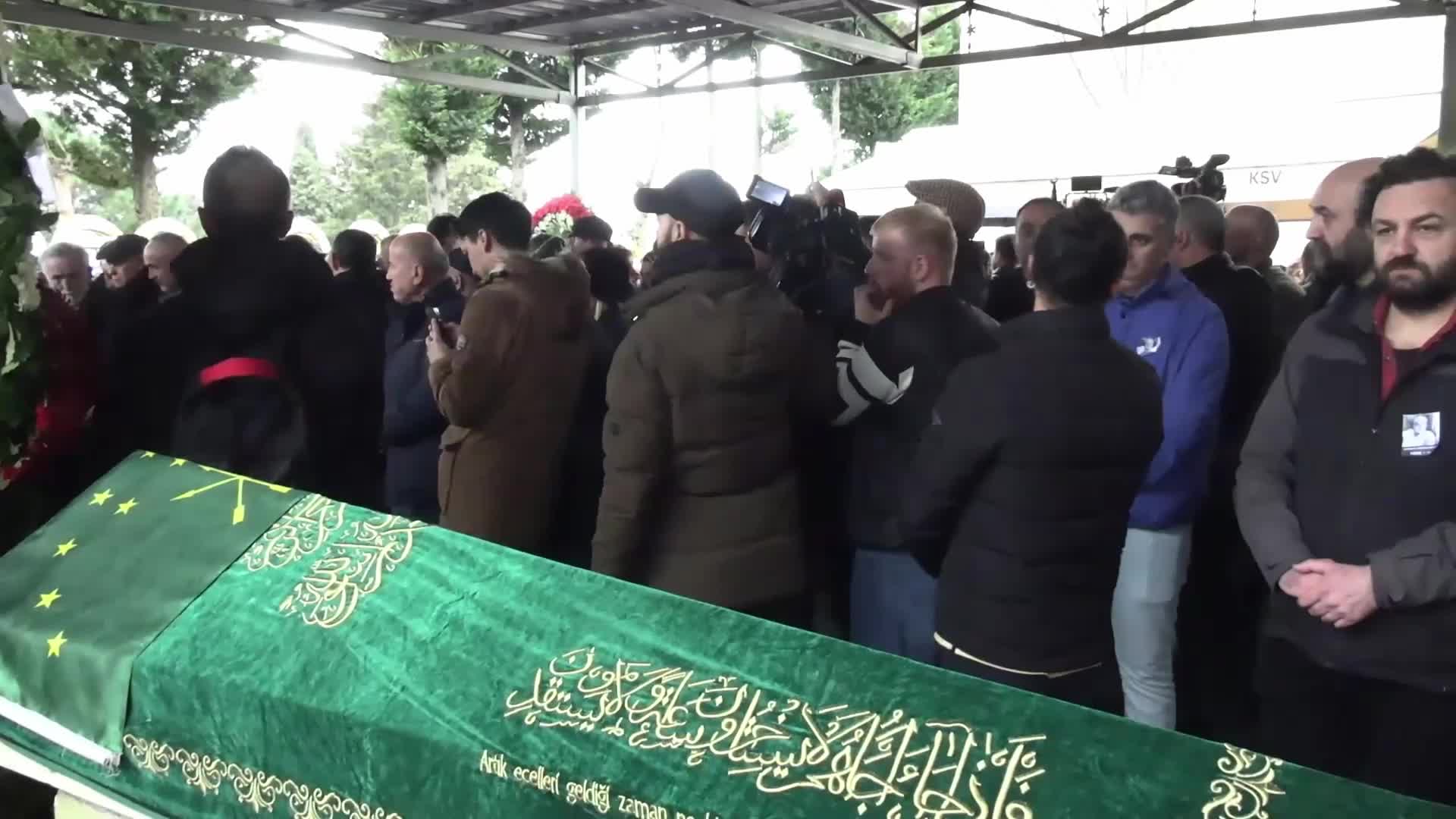 Kanbolat Görkem Arslan son yolculuğuna uğurlandı... Musa Uzunlar: "Keşke çok daha fazla zaman geçirebilseydik. Birbirimizin kıymetini bilelim, yakınlarımızın değerini bilelim"