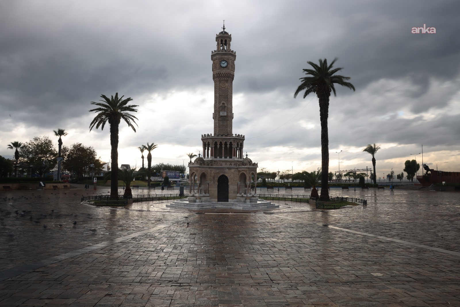 İzmir Valiliği’nden kuvvetli yağış ve lodos uyarısı