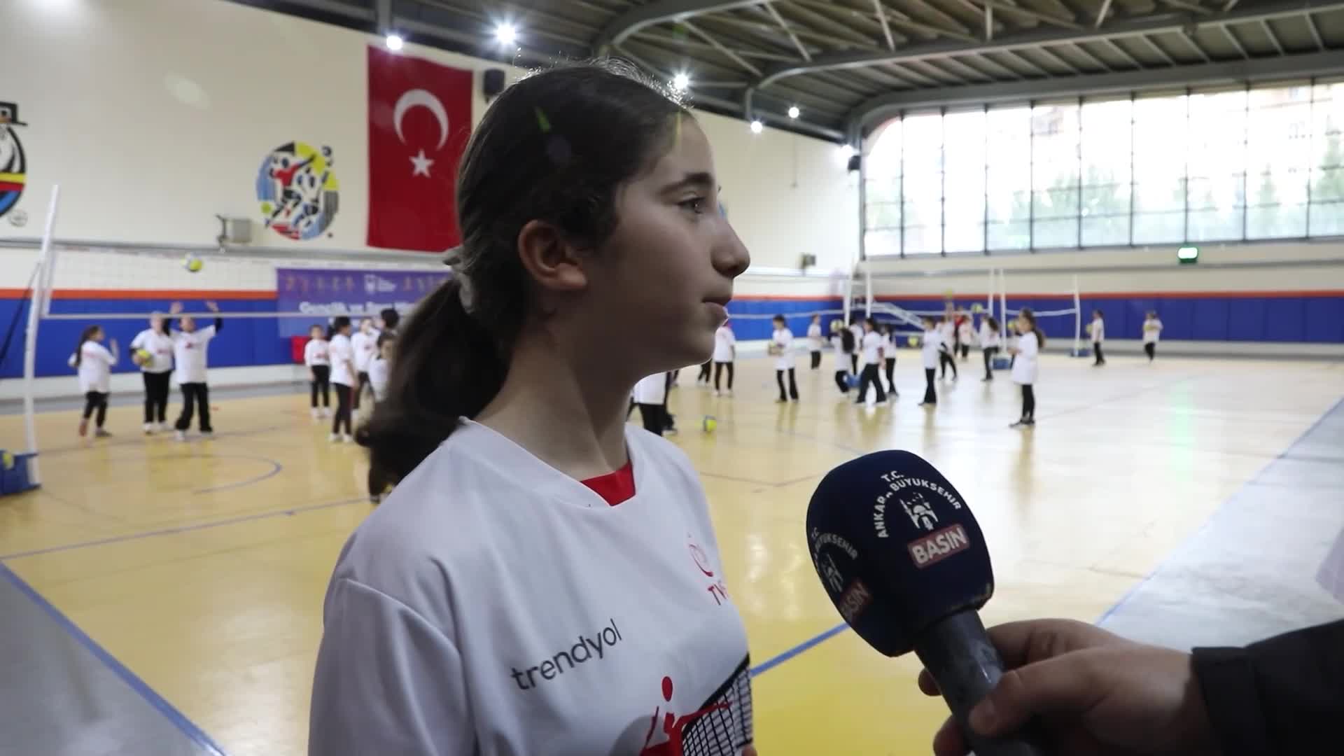 Ankara Büyükşehir Belediyesi'nden “Fabrika Voleybol” projesi