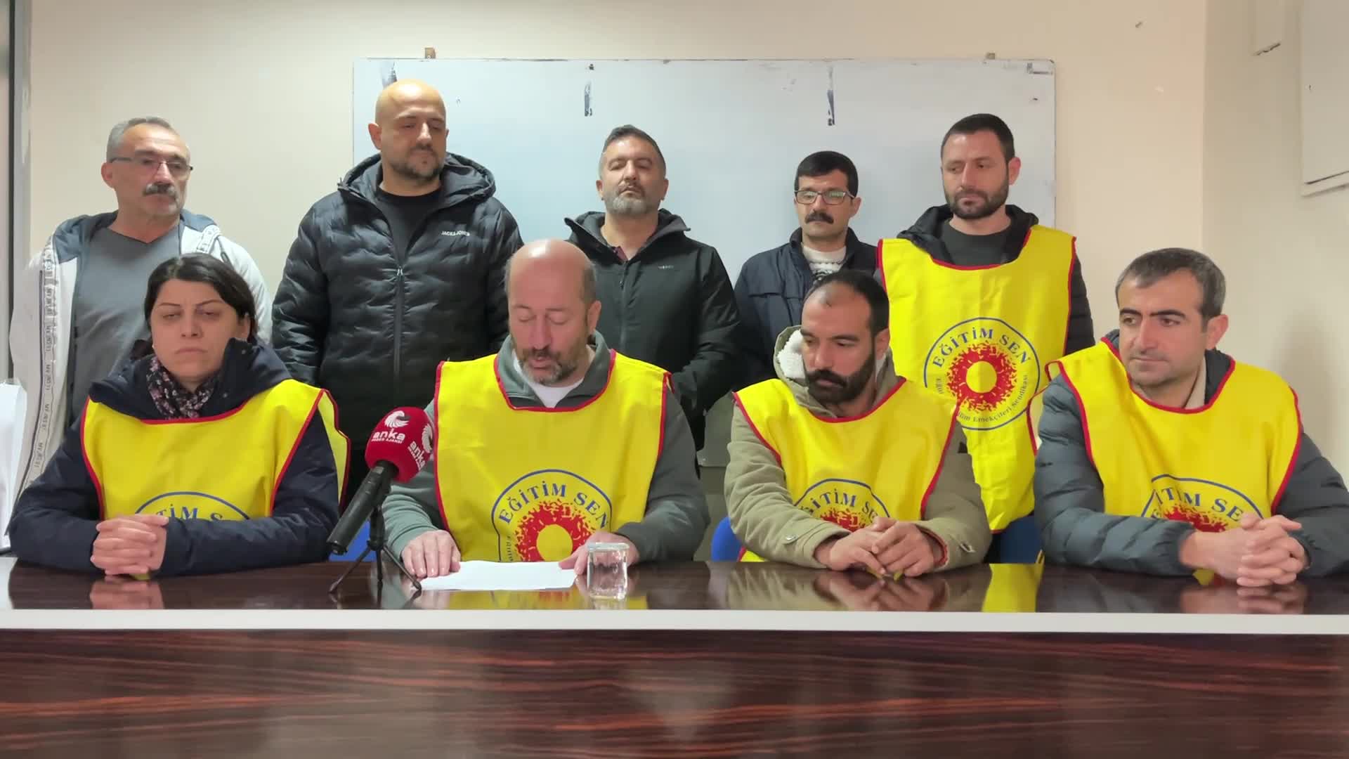 Eğitim Sen’den "Okul Dışı Öğrenme Ortamları" projesine tepki: "Eğitim, hiçbir dini, mezhebi ya da ideolojik anlayışı merkeze alan bir yaklaşımla yürütülemez"