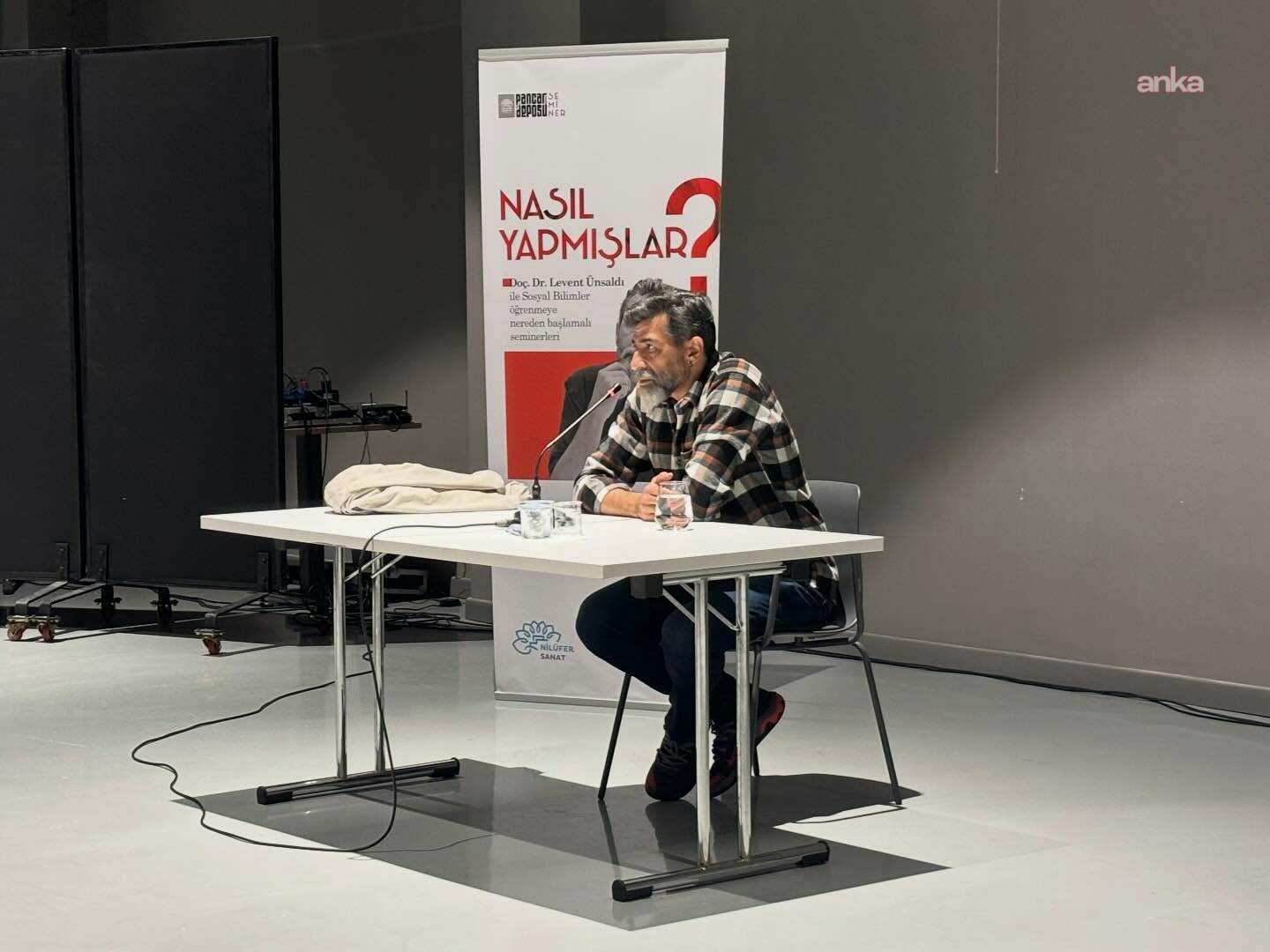 Nilüfer'de Max Weber sosyolojisi ele alındı