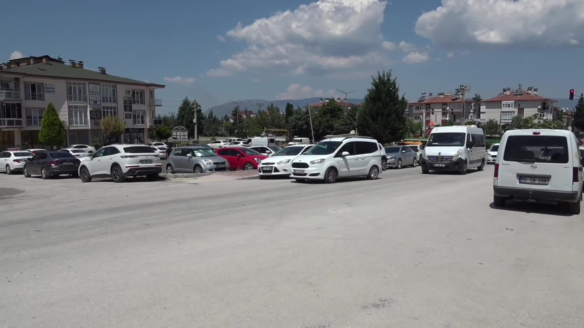 Özge Çetin Bedir cinayeti davasında tutuklu eş, yurt dışı çıkış yasağı ve ev hapsi şartıyla tahliye edildi