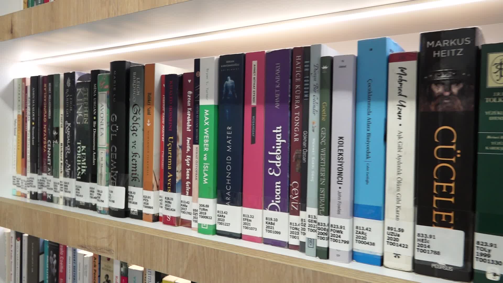 Osmangazi Belediyesi'nden "Gezici Kütüphane" açılışı