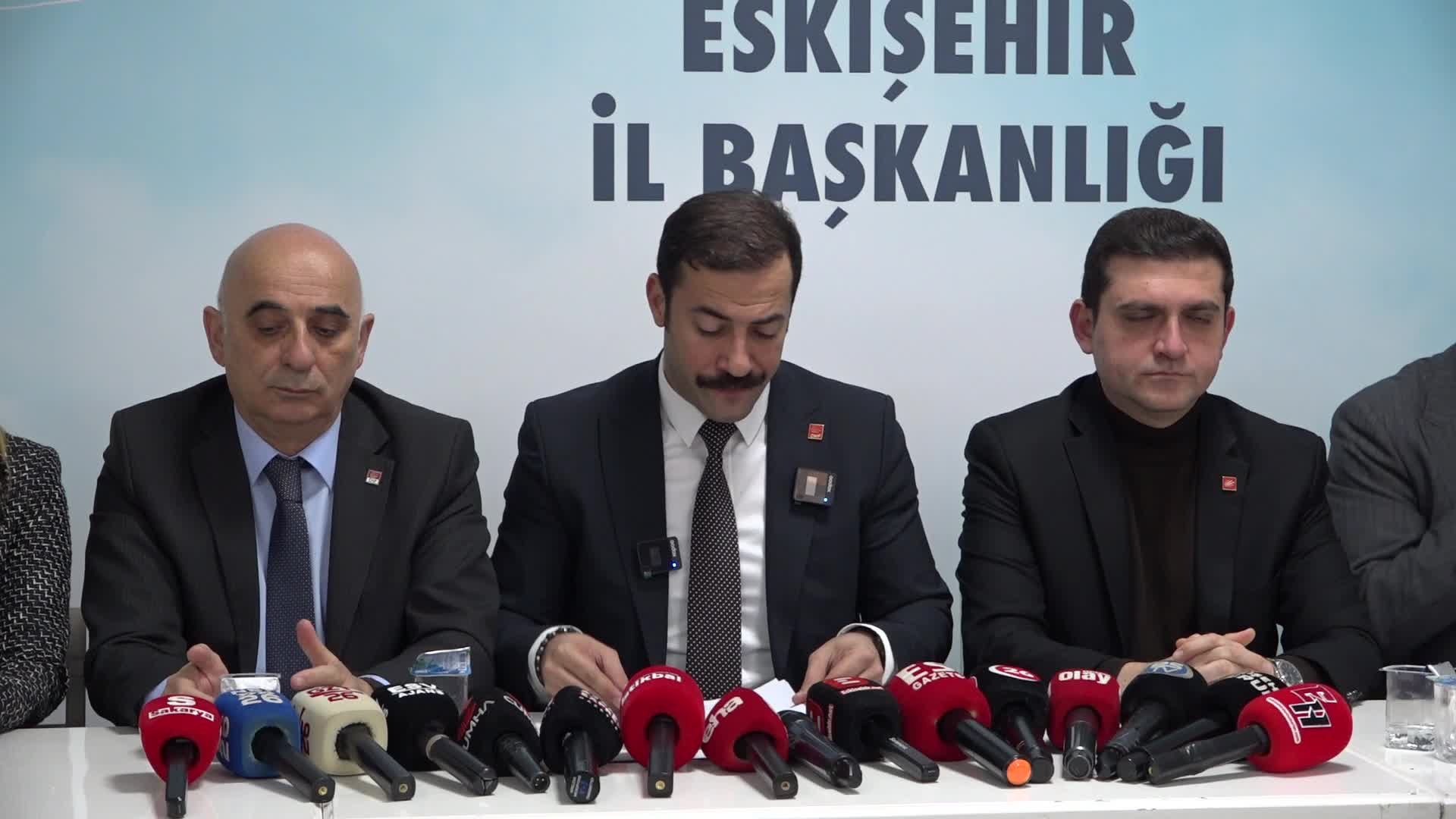 Talat Yalaz: "Ahmet Başkan'ın da Kazım Başkan'ın da bu davalarda yargılanan bürokratlarında yanındayız"