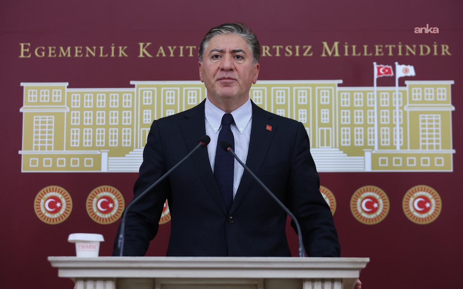 CHP'li Emir'den Bakan Gürlek'e HTS tepkisi: Fizik kurallarını bile ihlal eden bu HTS kayıtlarıyla neyi doğruladınız?