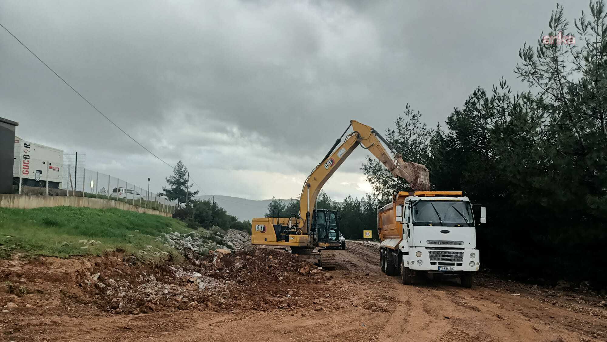 Muğla Büyükşehir Belediyesi, Akçaova’da ulaşım altyapısını güçlendiriyor