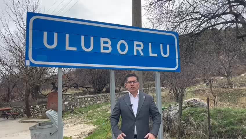 Silivri Belediyesi, çevre düzenleme çalışmalarını sürdürüyor