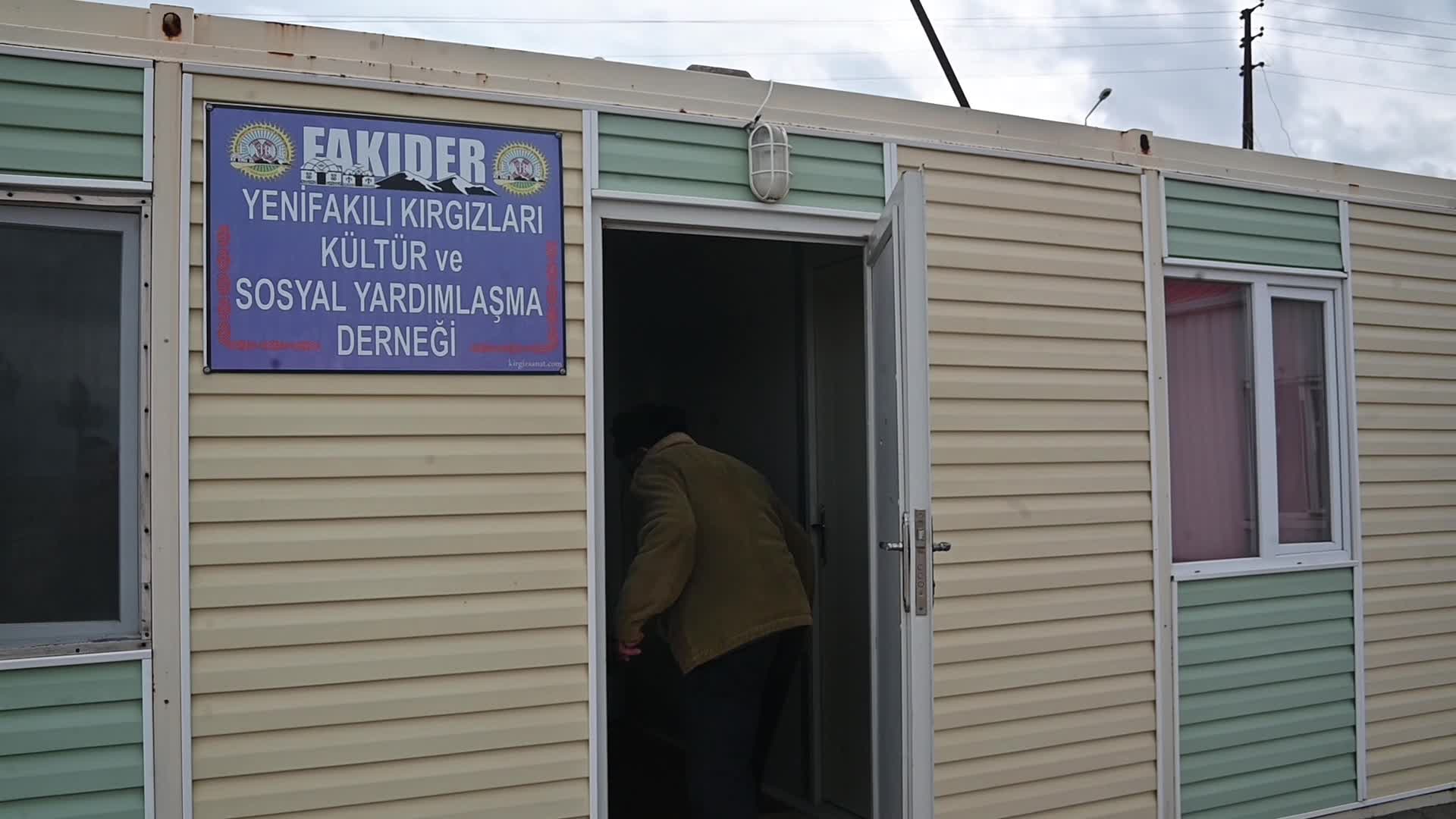 Yozgat’ta Kırgız Türkleri deri işleme sanatını yaşatmaya çalışıyor