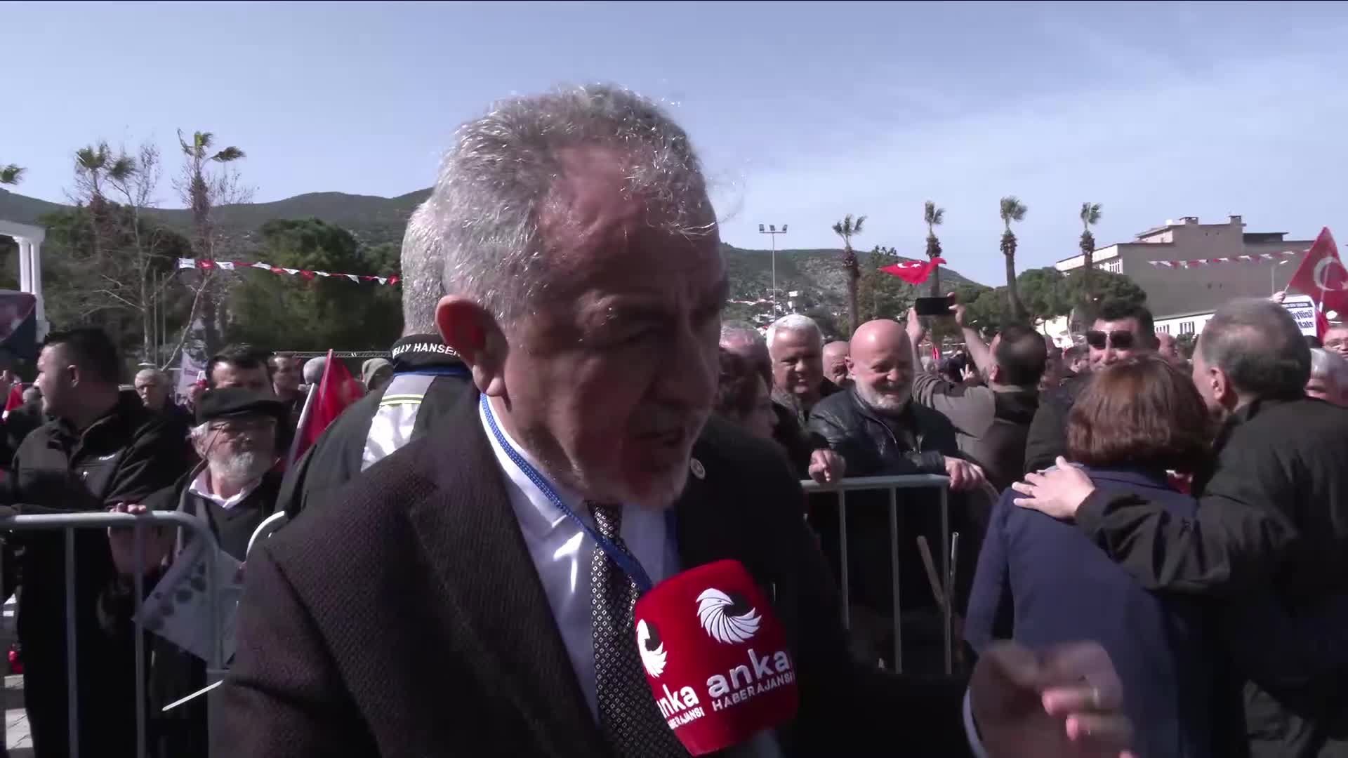 CHP’nin Milas'ta "Millet İradesine Sahip Çıkıyor" mitingi… CHP’li Uzun: “Bu miting, çevreye verilen umarsız tahribatın ortadan kaldırılması için kamuoyuna güçlü bir ses vermeyi amaçlıyor"