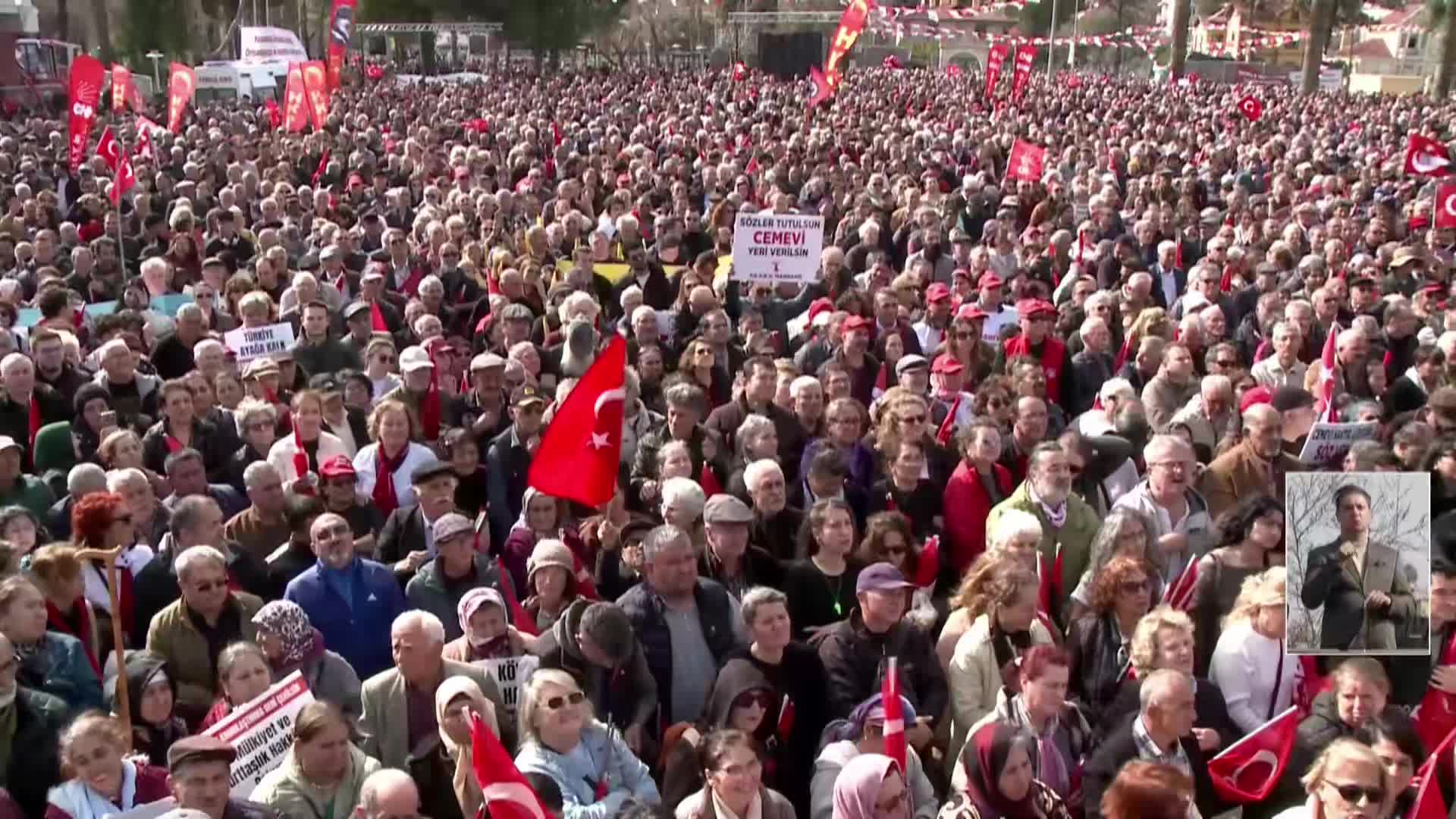 CHP'nin Milas'ta "Millet İradesine Sahip Çıkıyor" mitingi... Özgür Özel:  "89 miting bu kadar güçlü anlatamazdım"