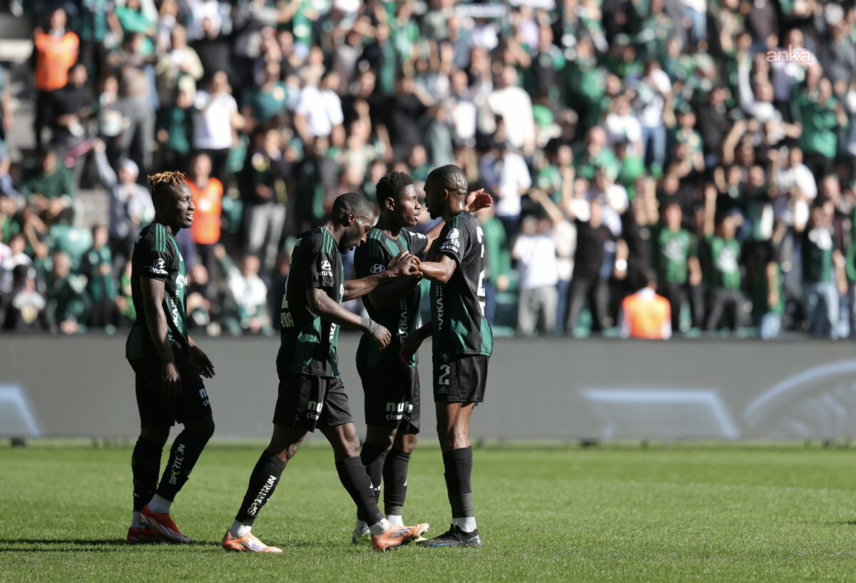 Kocaelispor, Gaziantep FK’yı 3-0 mağlup etti