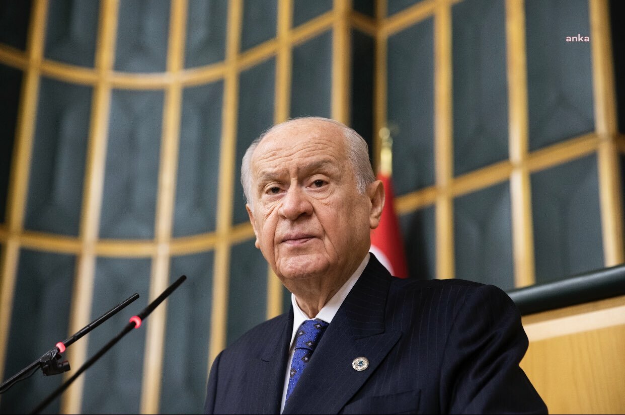 Devlet Bahçeli, dizi oyuncusunu arayarak tebrik etti: Bozkurt tablosu hediye etmek isterim