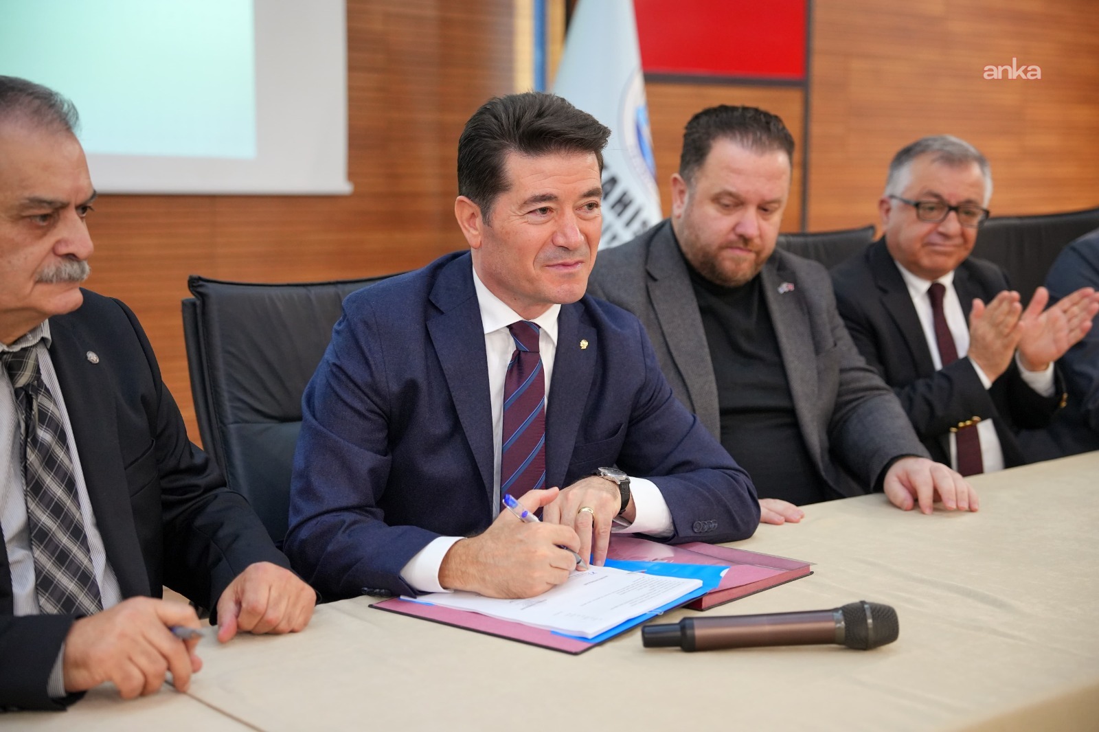 Ortahisar Belediye Başkanı Kaya: "İktidar belediyeleri gibi avantajlara sahip değiliz ama kaynaklarımızı en verimli şekilde kullanarak halkımıza hizmet etmenin mücadelesini veriyoruz"