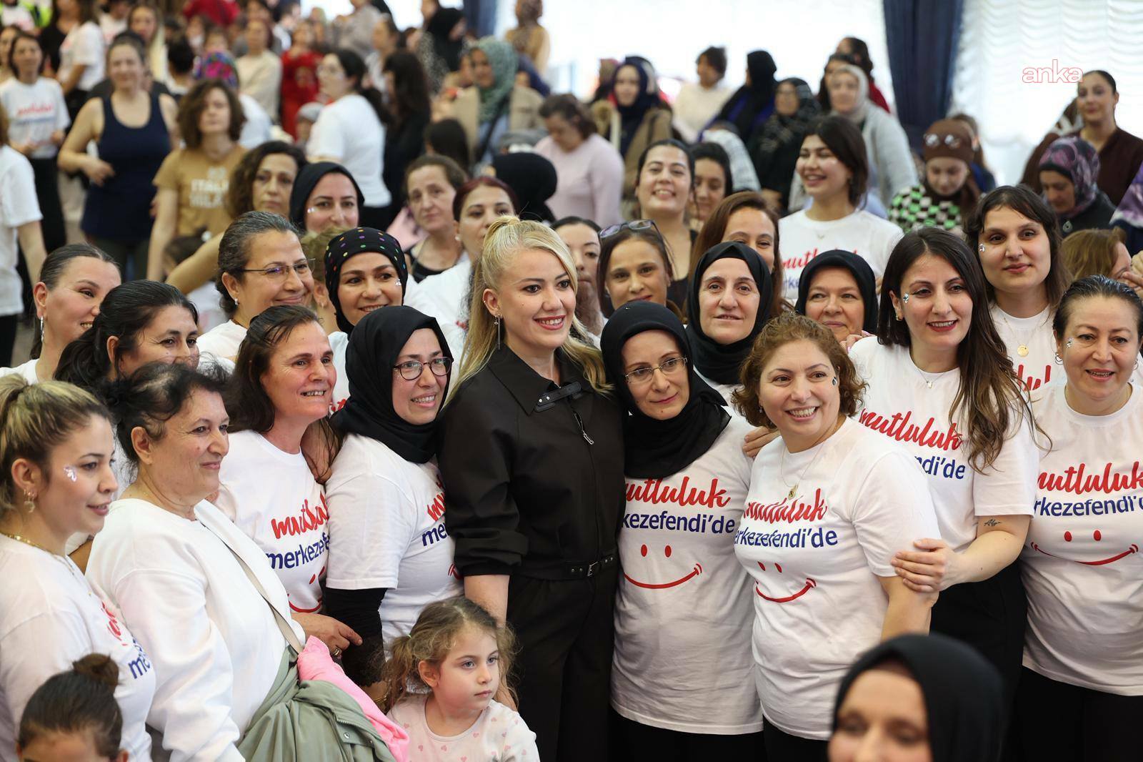Merkezefendili kadınlar, "Zumba LoveStar Masterclass" etkinliğinde bir araya geldi